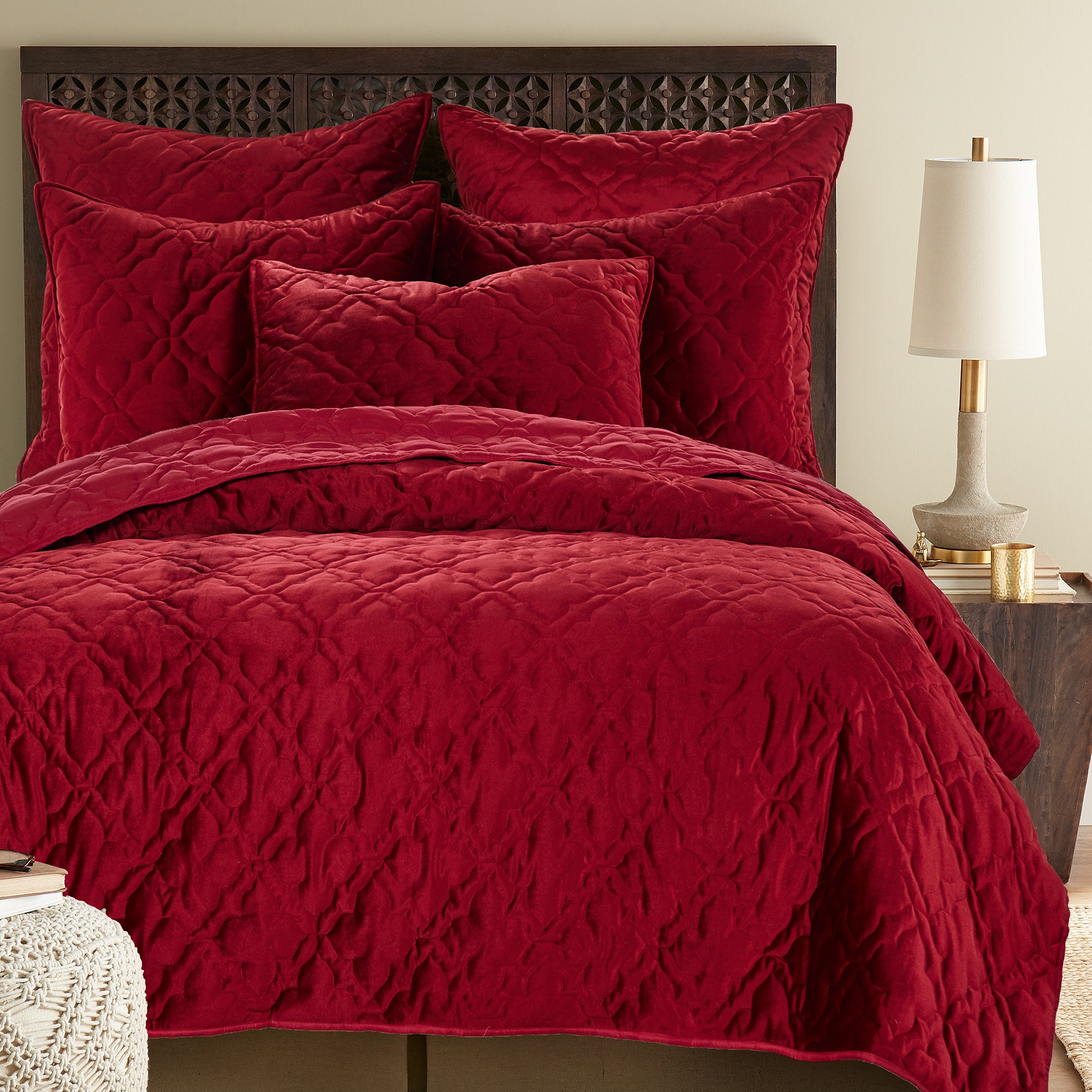 BH Caserta Velvet Red Quilt