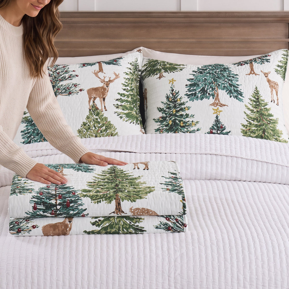 Christmas Grove Quilt Set