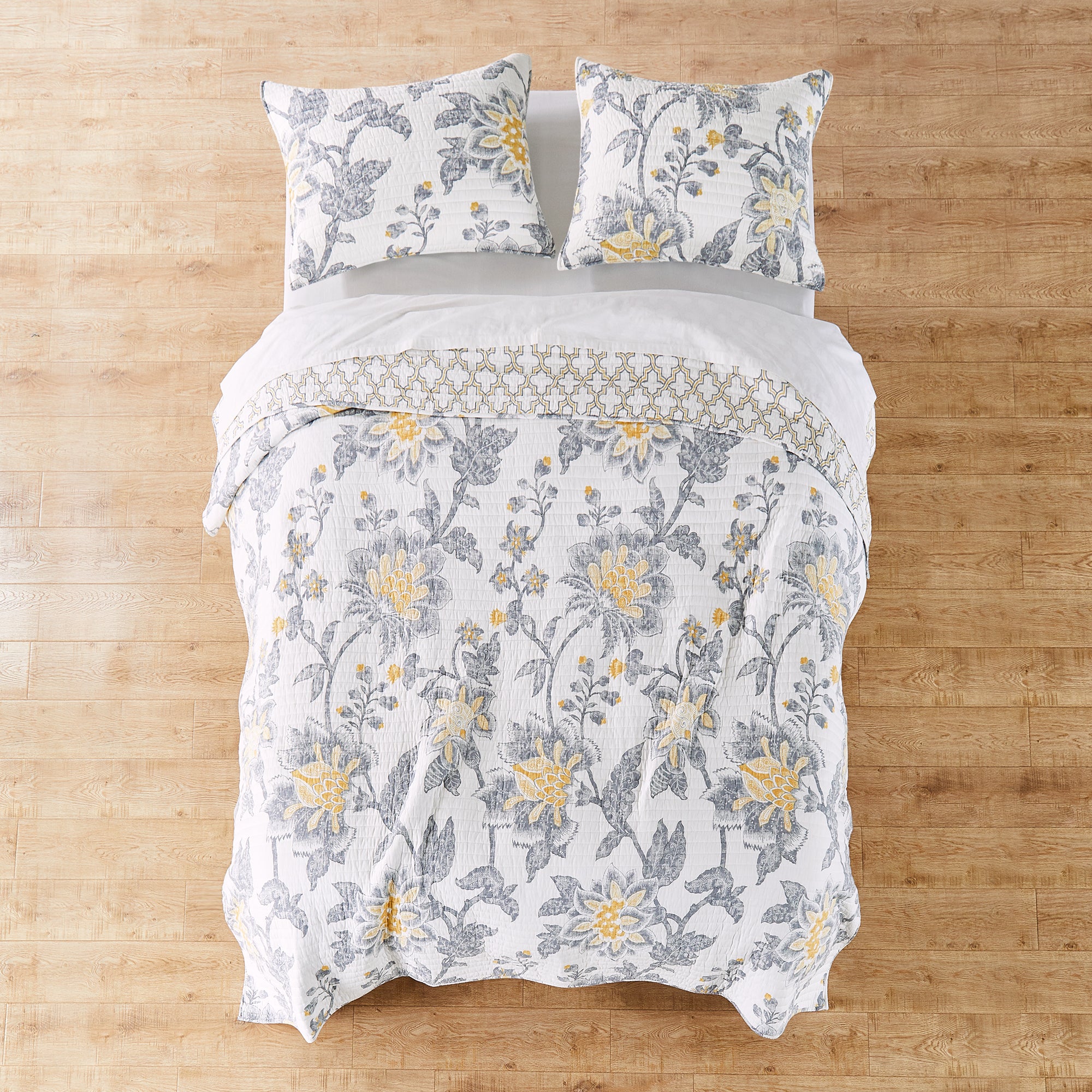 Levtex Home Reverie Quilt Set Quilts
