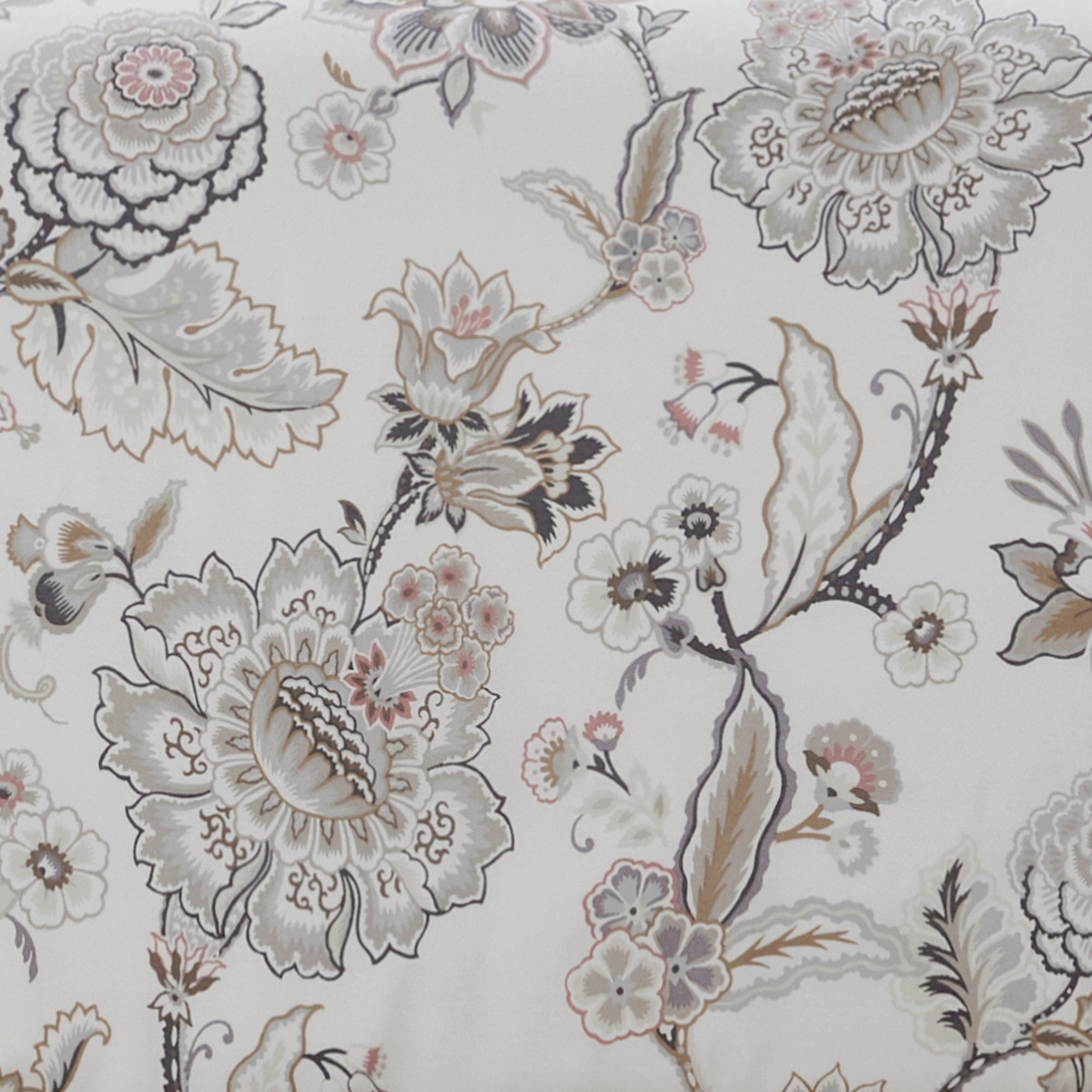 Ophelia Comforter Set