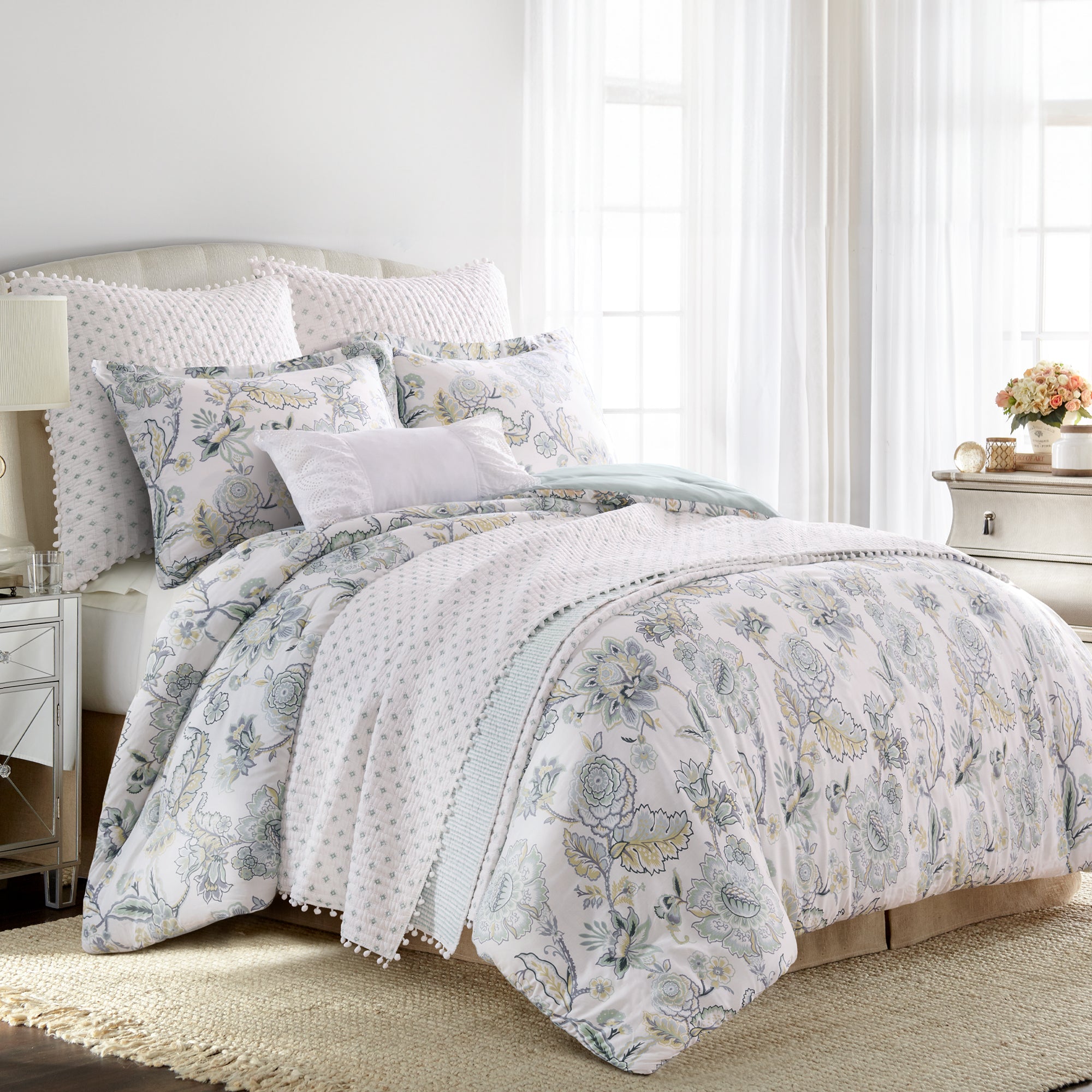 Ophelia Comforter Set