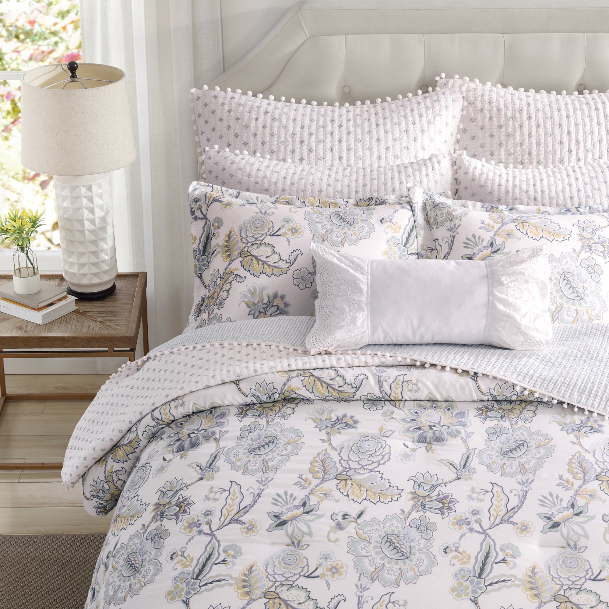 Ophelia Comforter Set