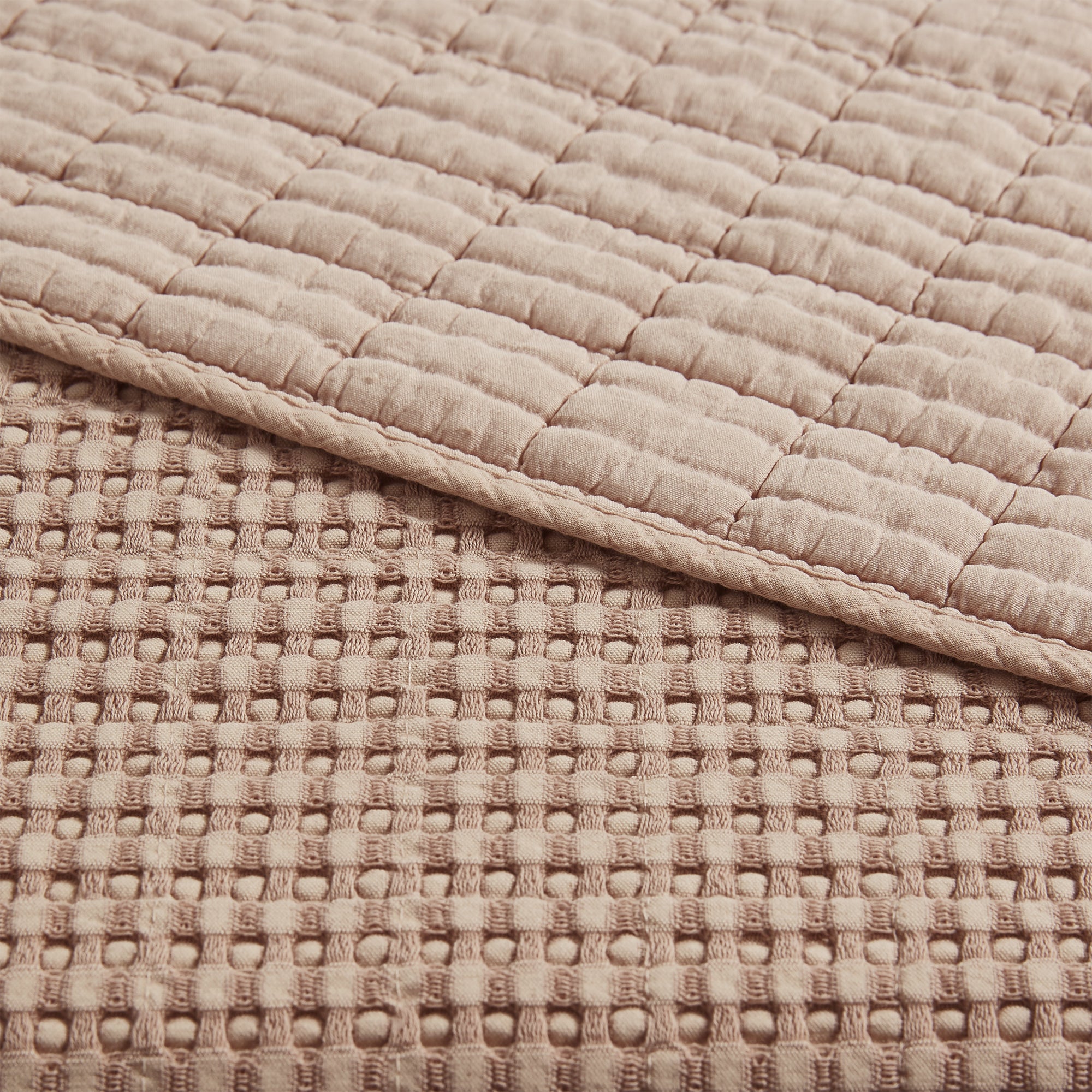 Mills Waffle Quilt Set