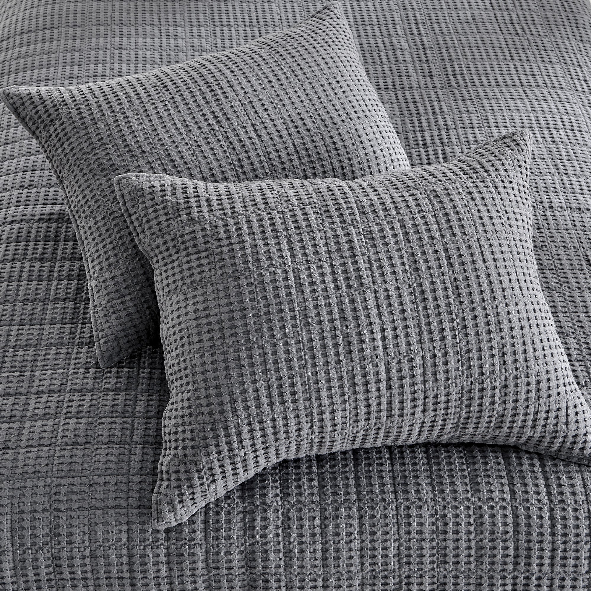 Mills Waffle Charcoal Quilt Set