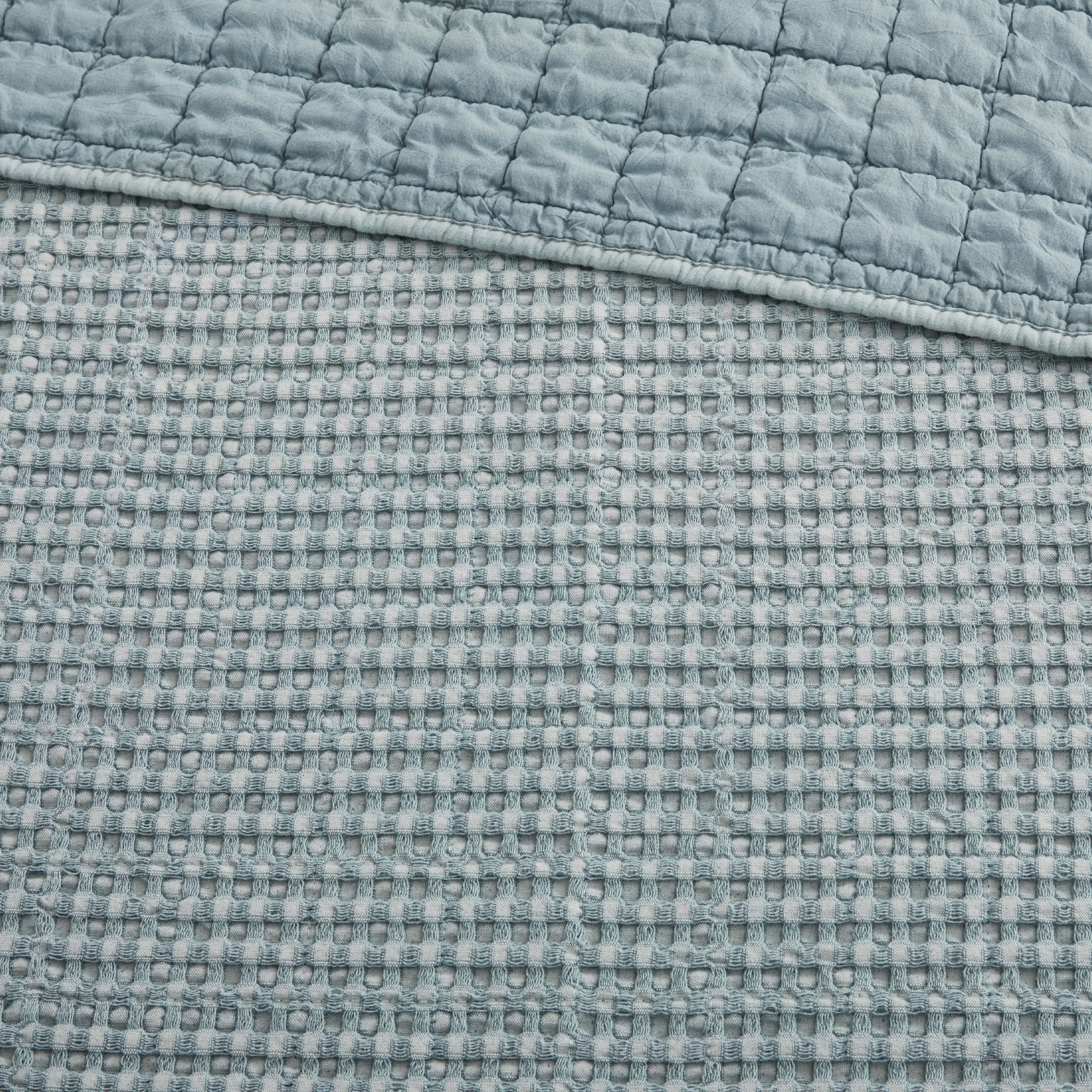 Mills Waffle Bedspread Set