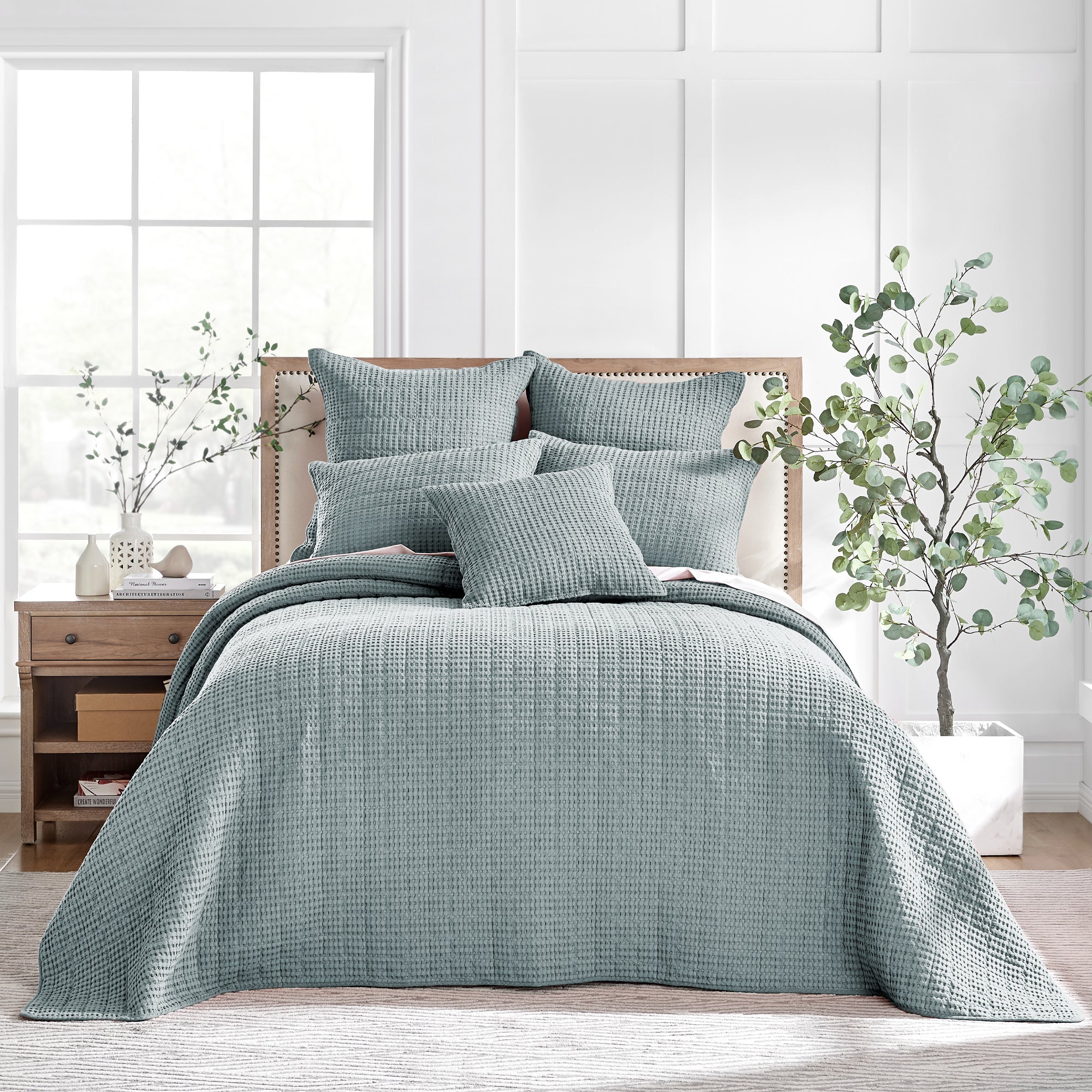 Mills Waffle Bedspread Set
