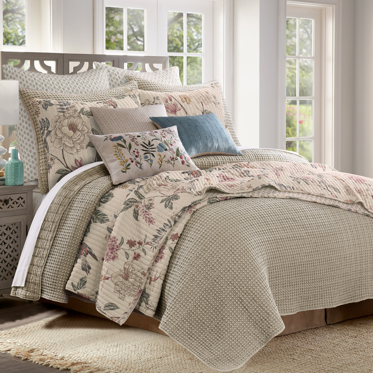 Mills Waffle Quilt Set