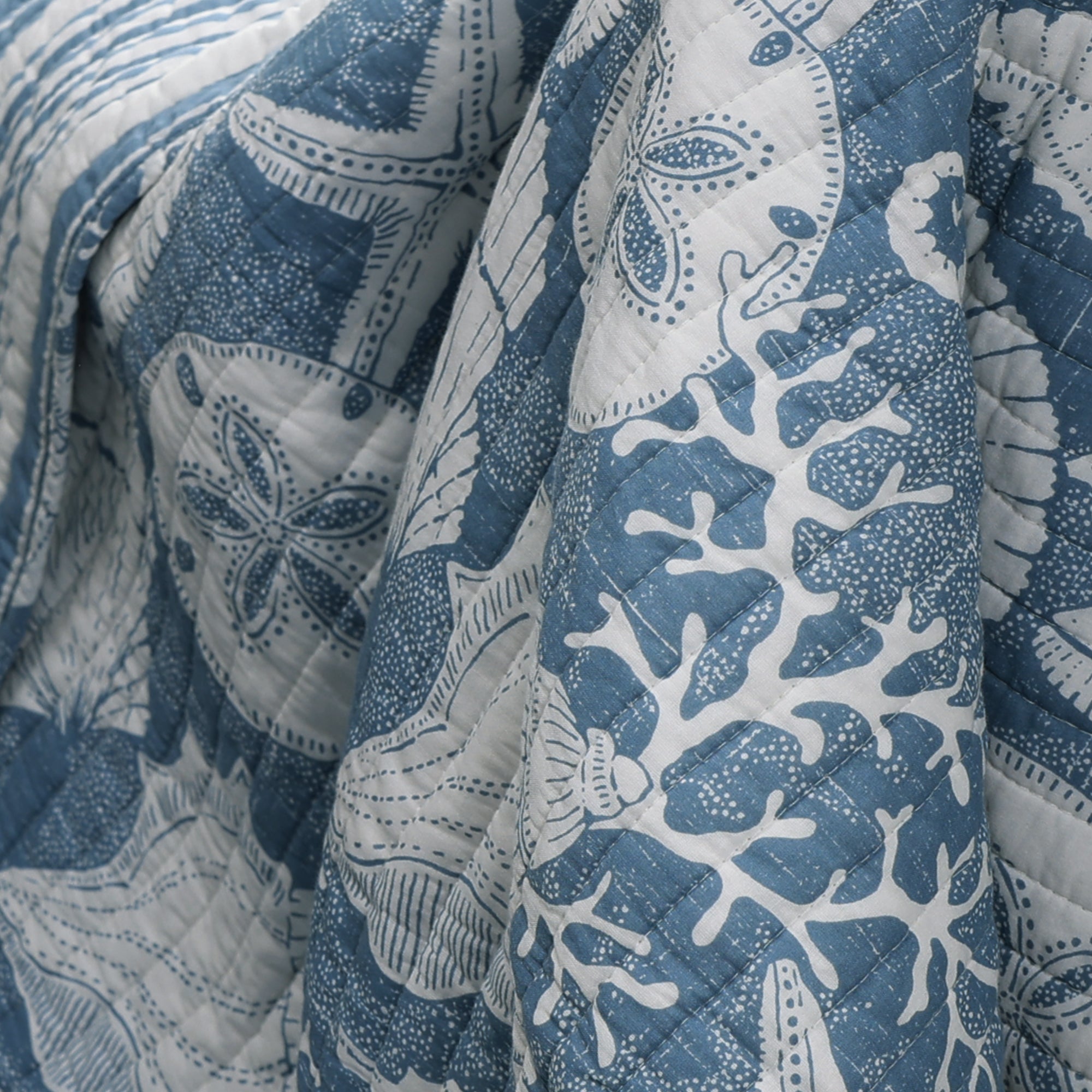 Levtex Home Stillwater Quilted Throw Throws