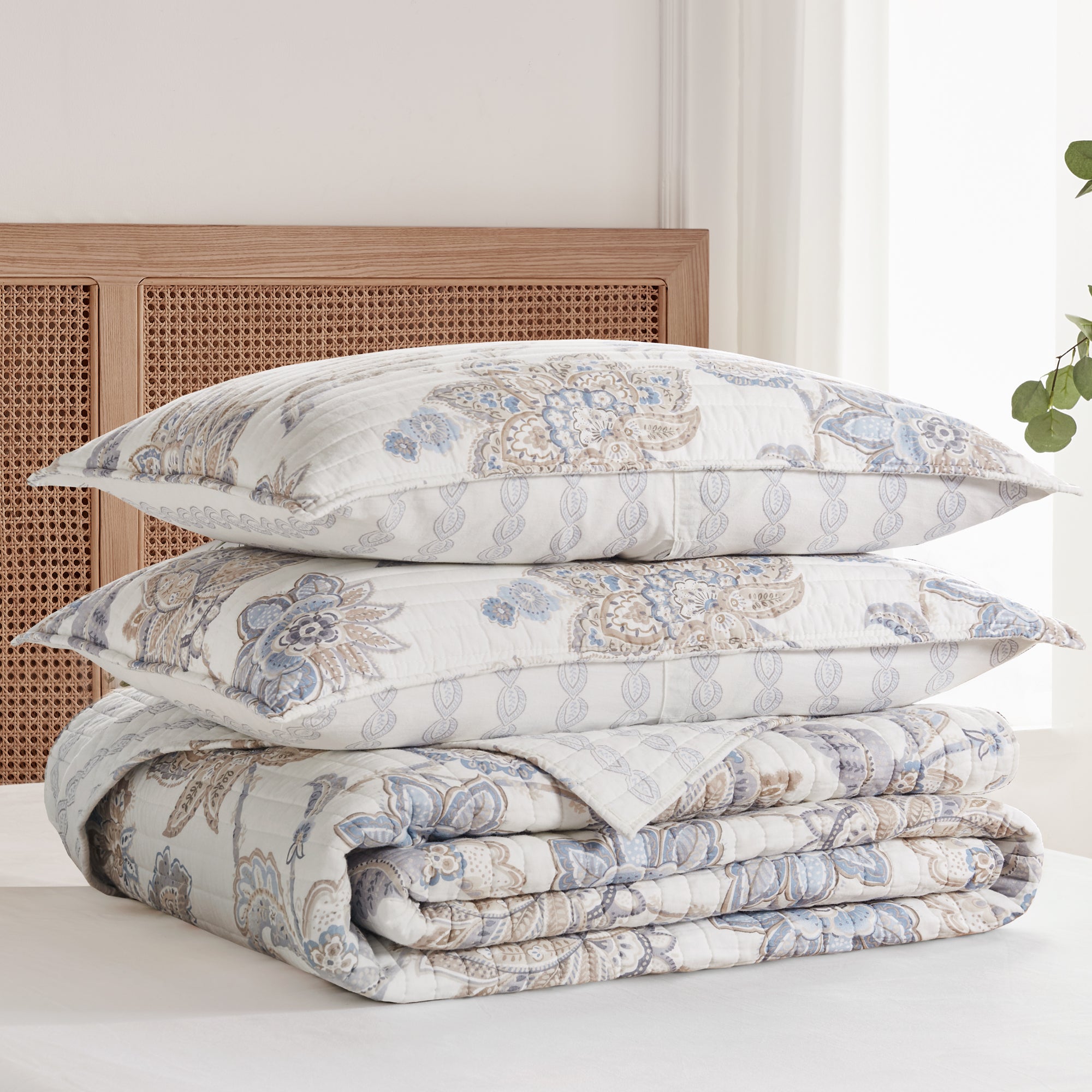 Levtex Home Selesta Quilt Set Quilts