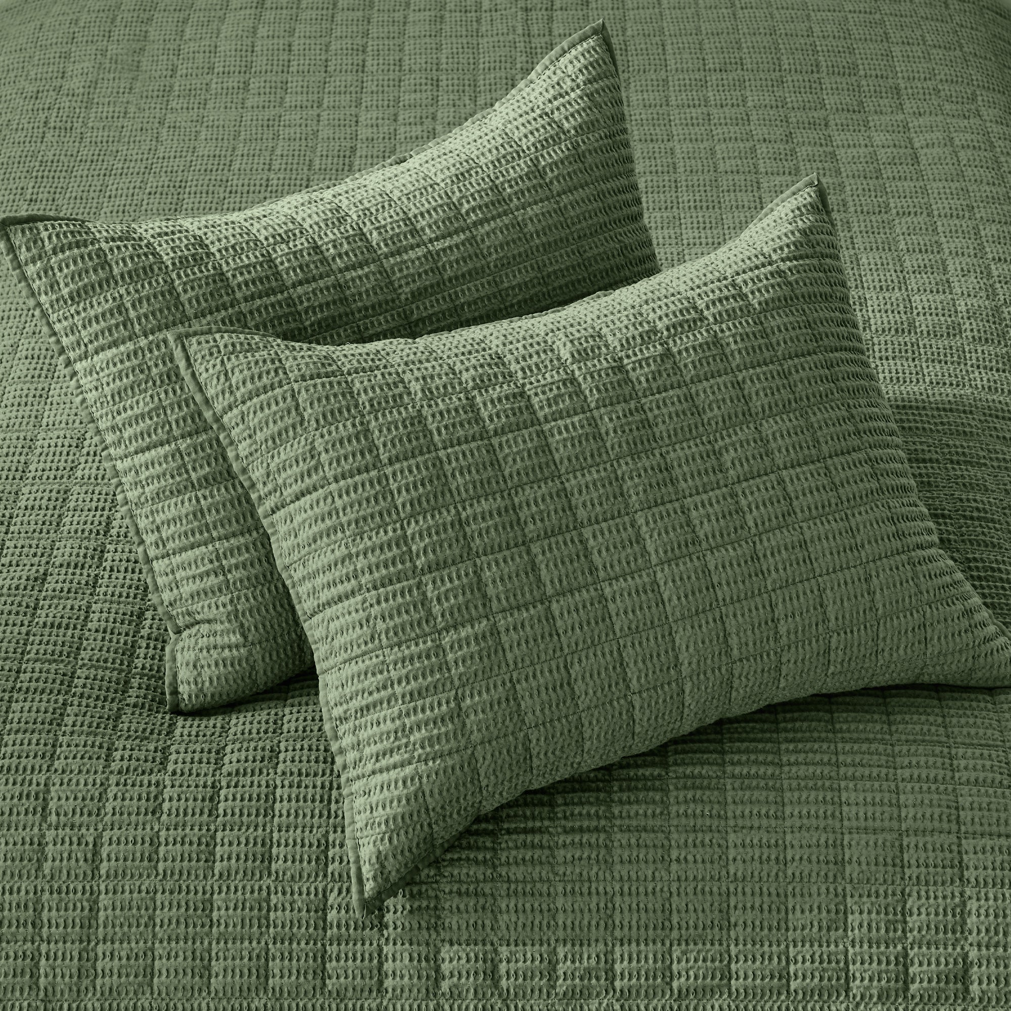 Cloud Waffle Quilt Set