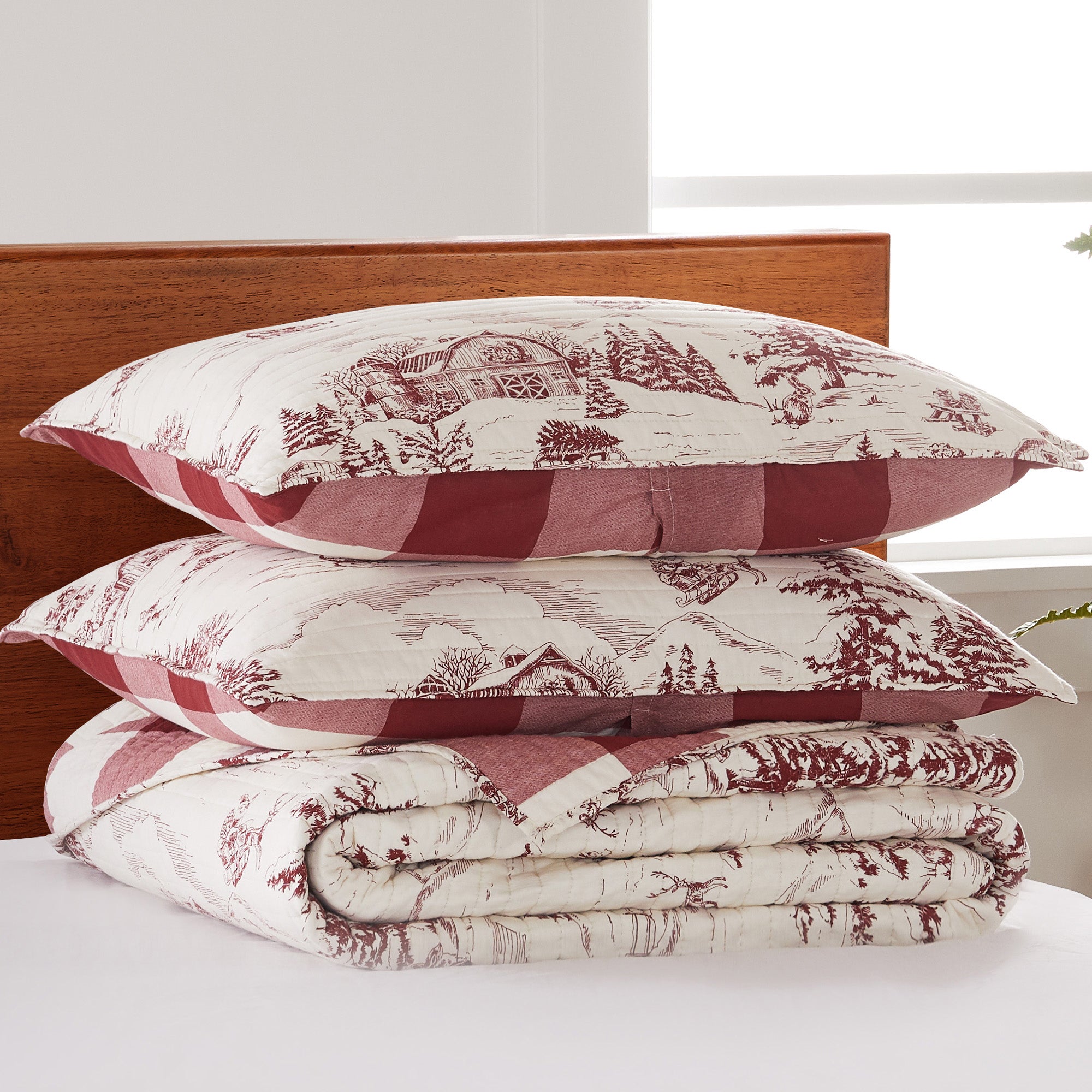 Levtex Home Winter Sleigh Ride Quilt Set Quilts