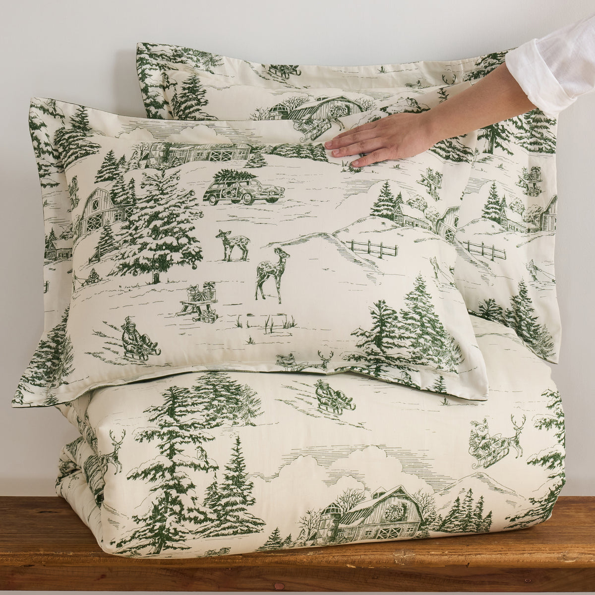 Winter Sleigh Ride Comforter Set