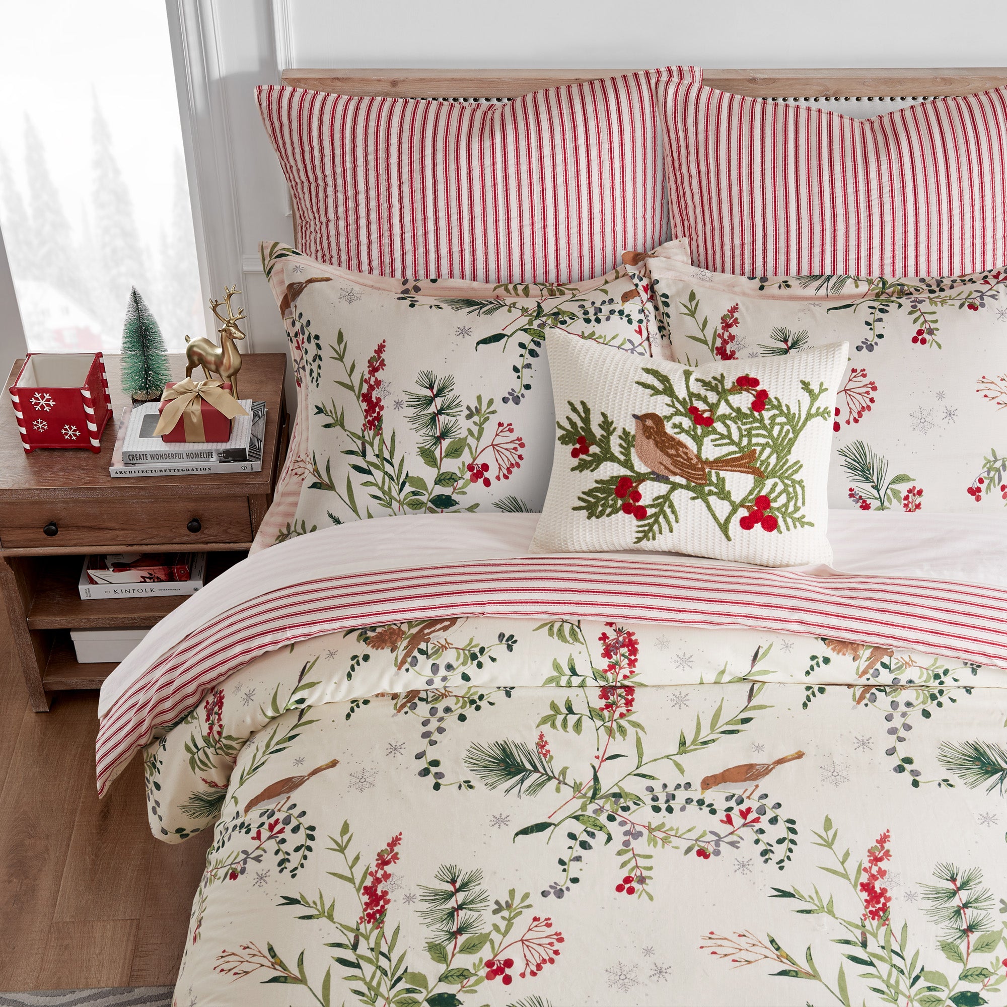 Levtex Home Winterberry Forest Duvet Cover Set Duvets
