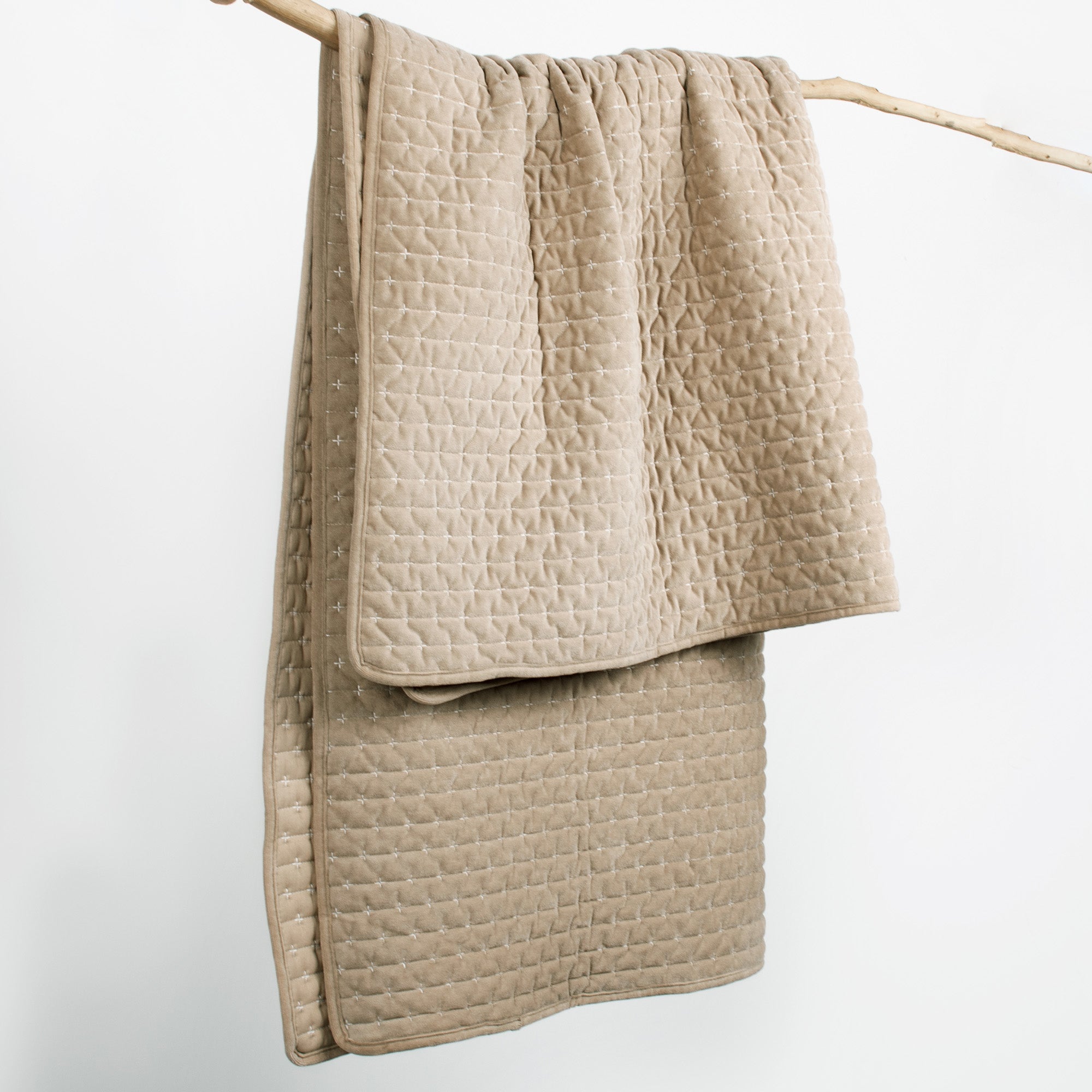 Levtex Home Velvet Stitch Quilted Throw Throws