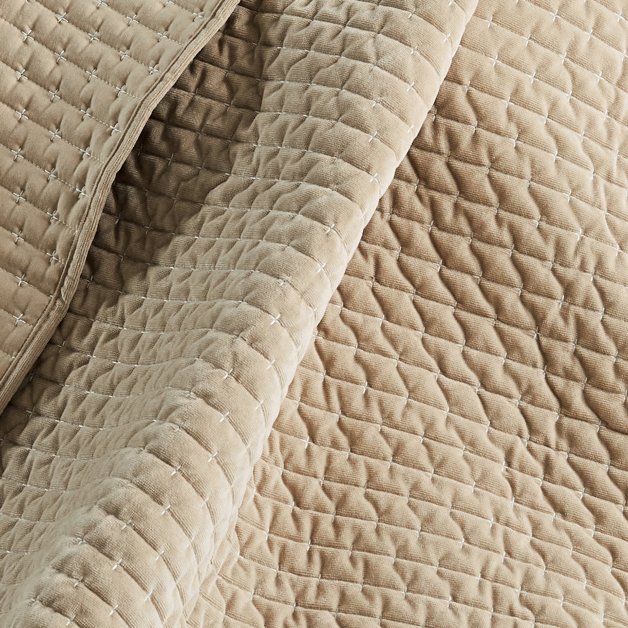 Levtex Home Velvet Stitch Quilted Throw Throws