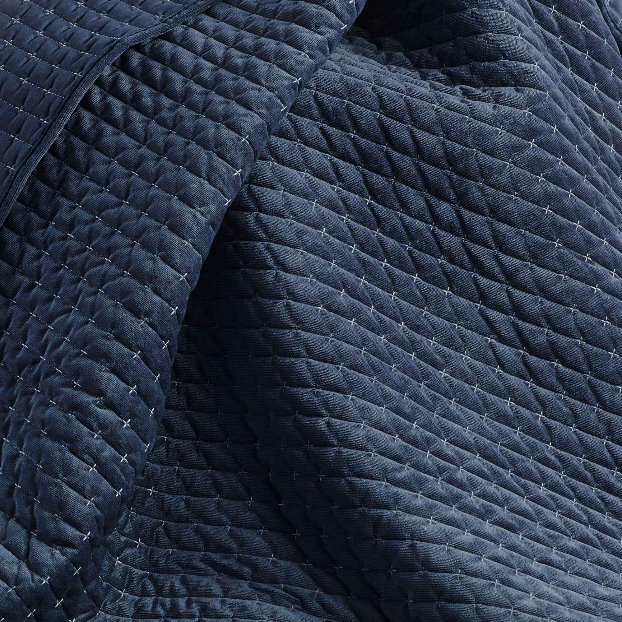 Velvet Stitch Quilted Throw