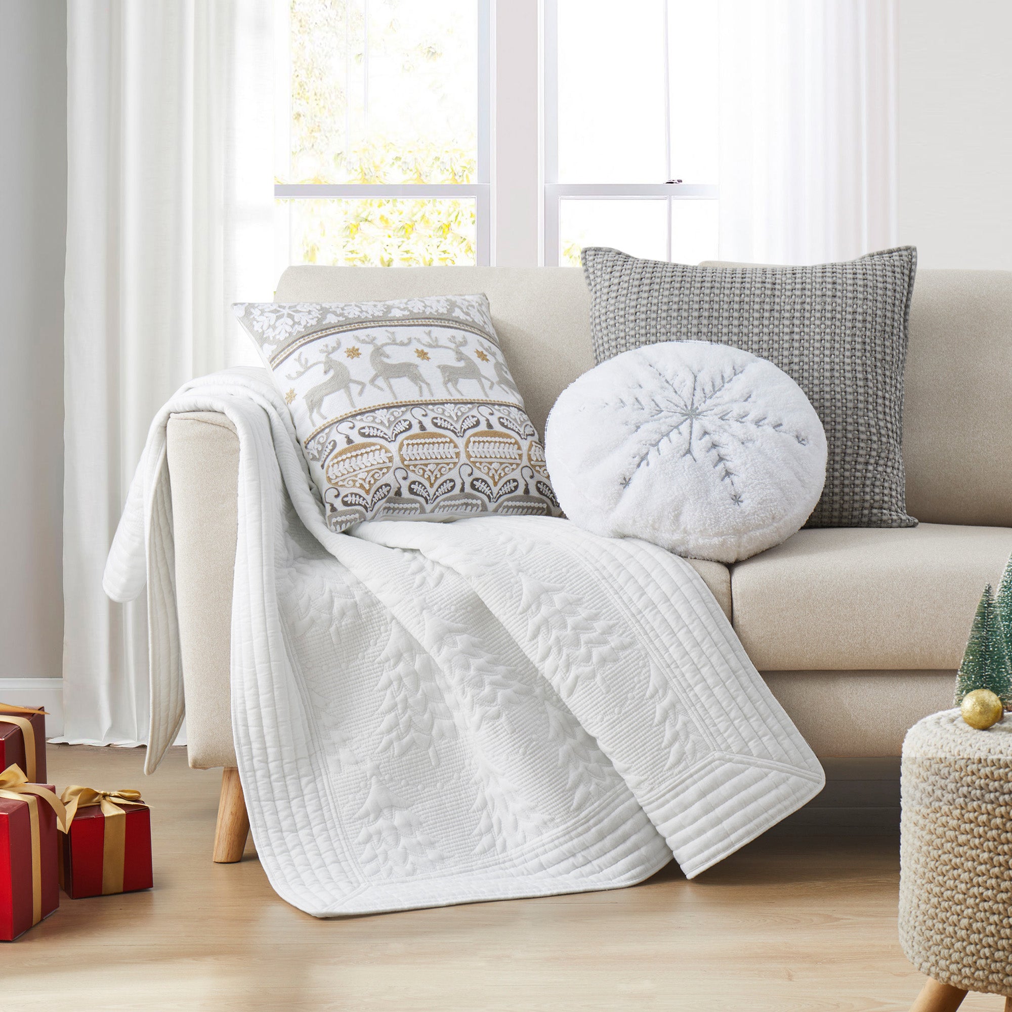 Levtex Home O Christmas Tree Quilted Throw Throws