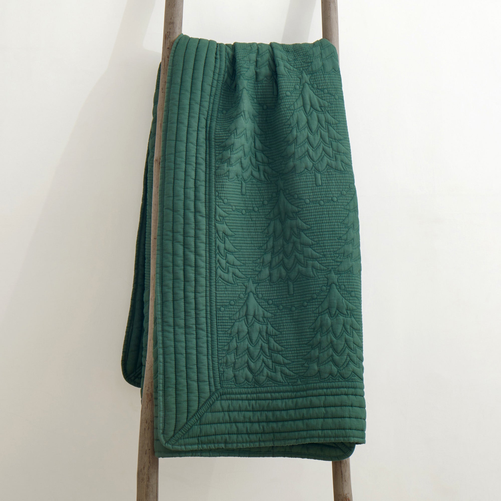 Levtex Home O Christmas Tree Quilted Throw Throws