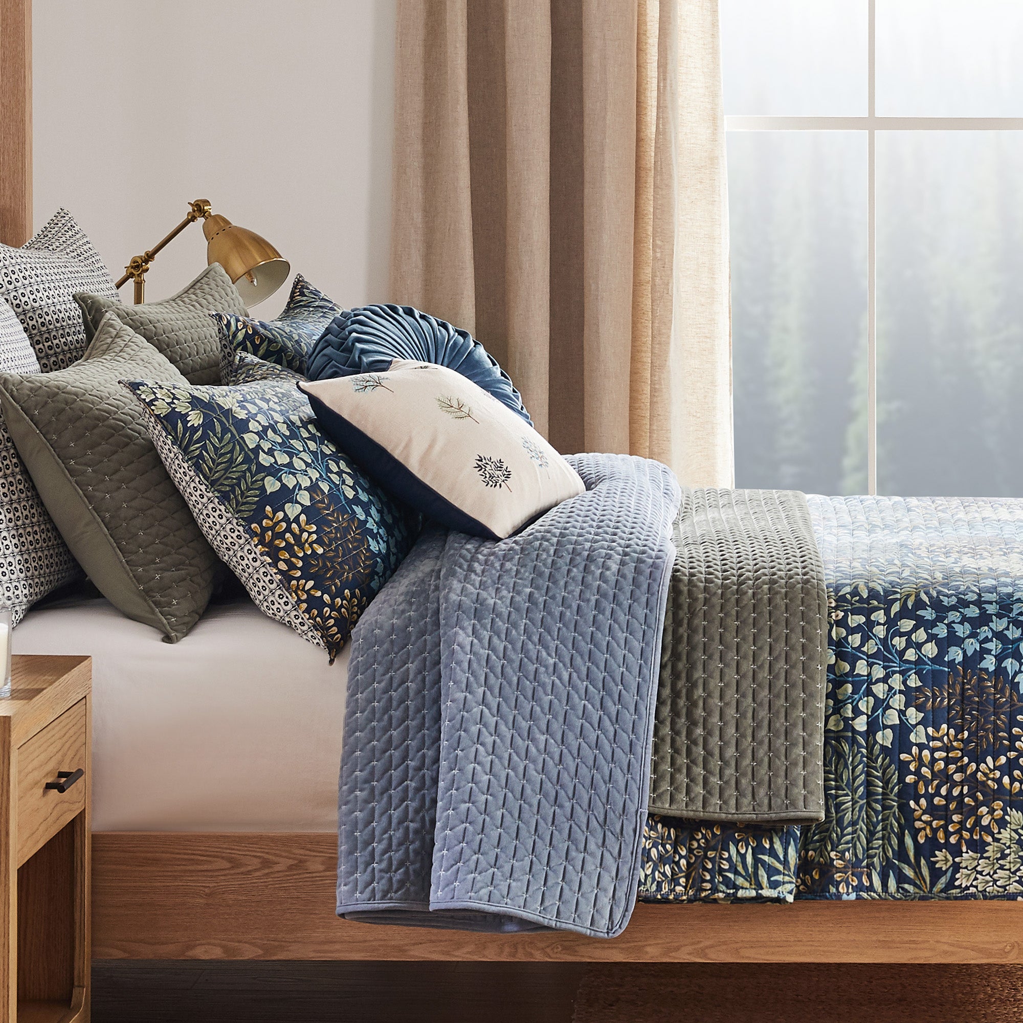 Levtex Home English Forest Quilt Set Quilts