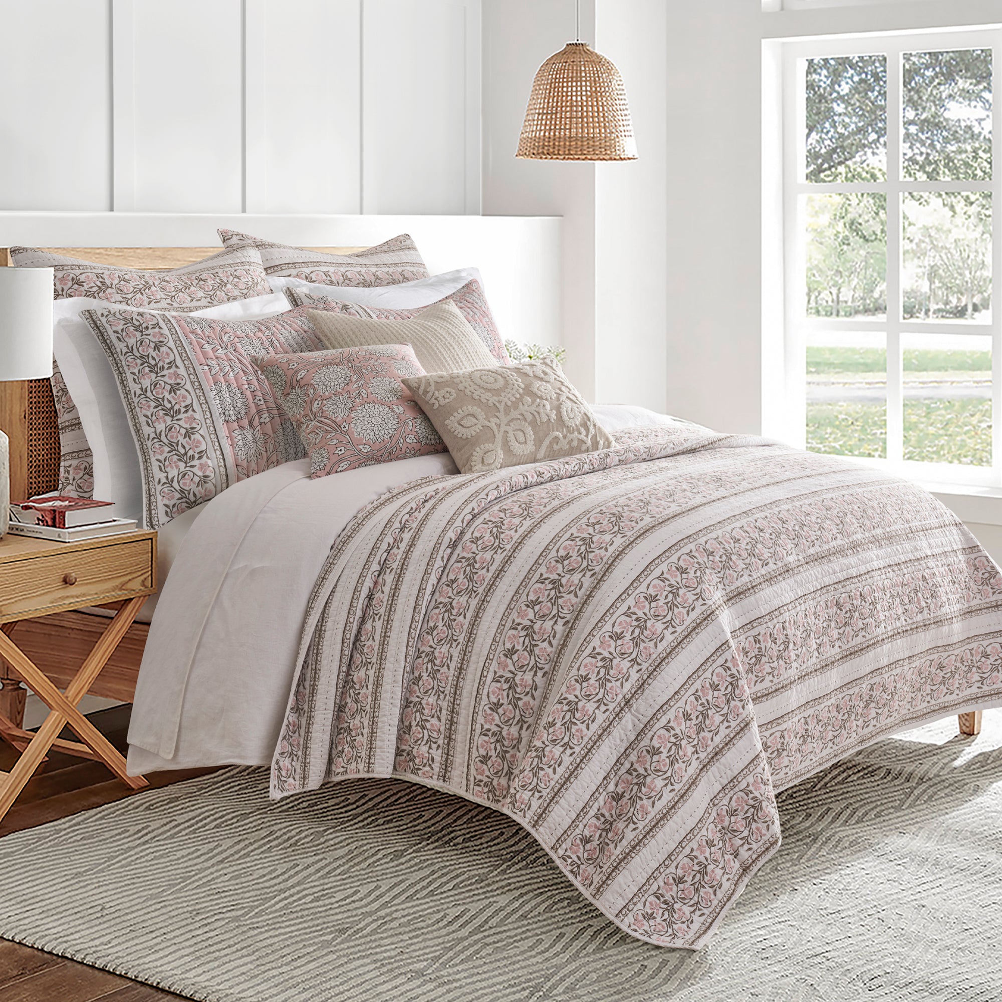 Adare Quilt Set