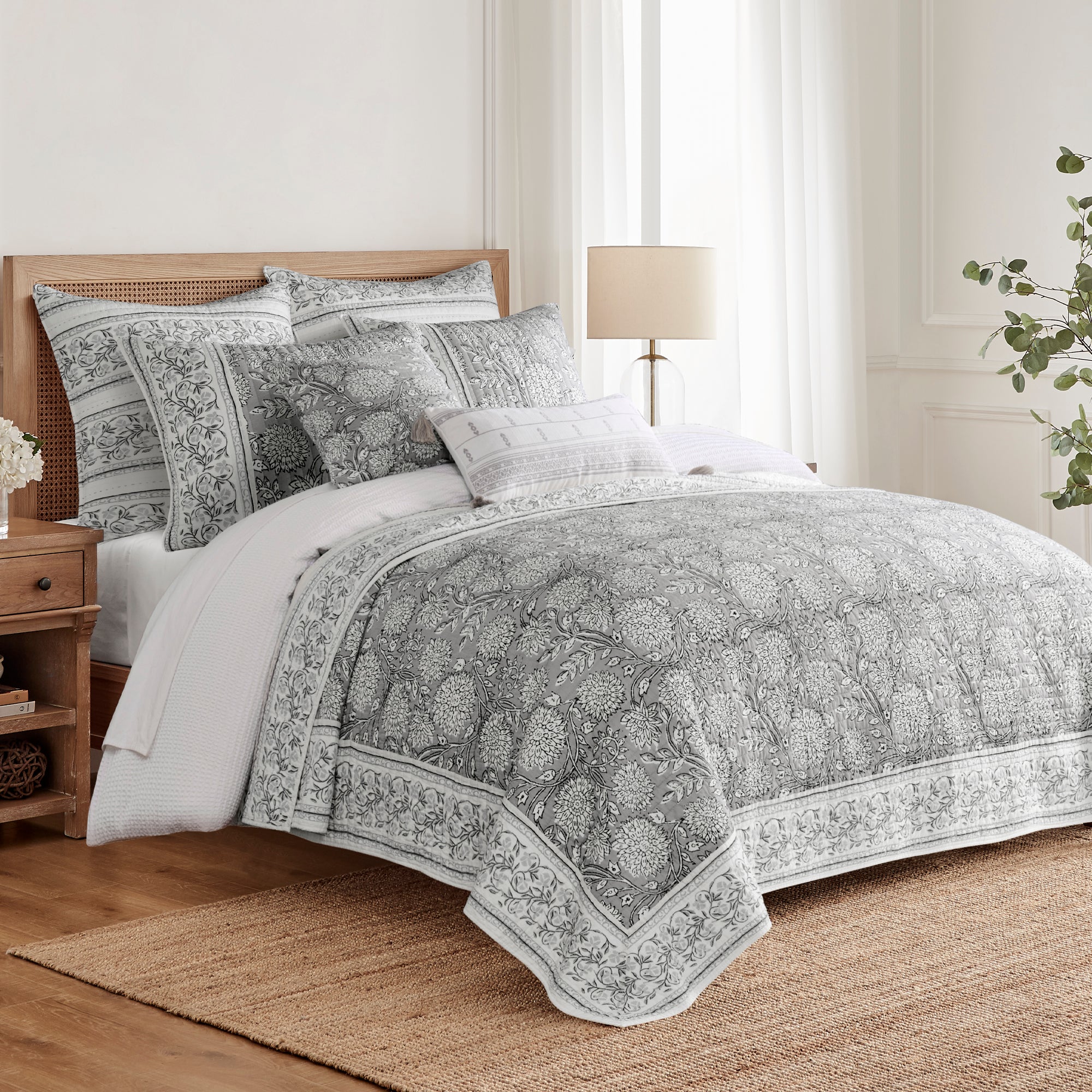 Adare Quilt Set