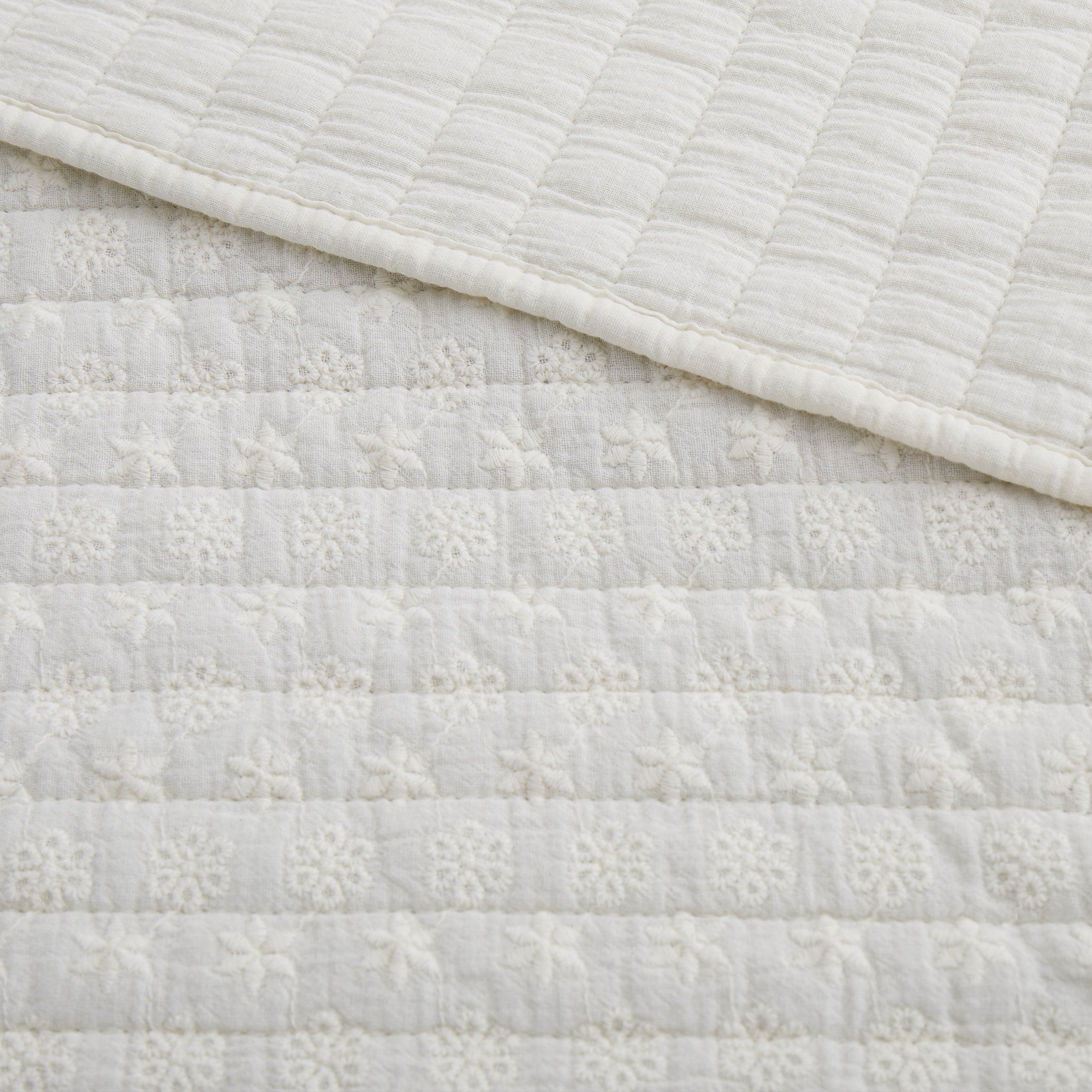 Levtex Home Eyelet Quilted Throw Throws