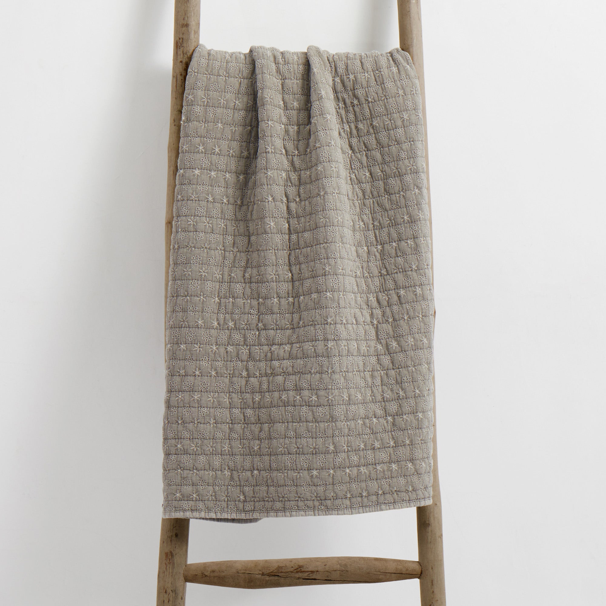 Levtex Home Eyelet Quilted Throw Throws