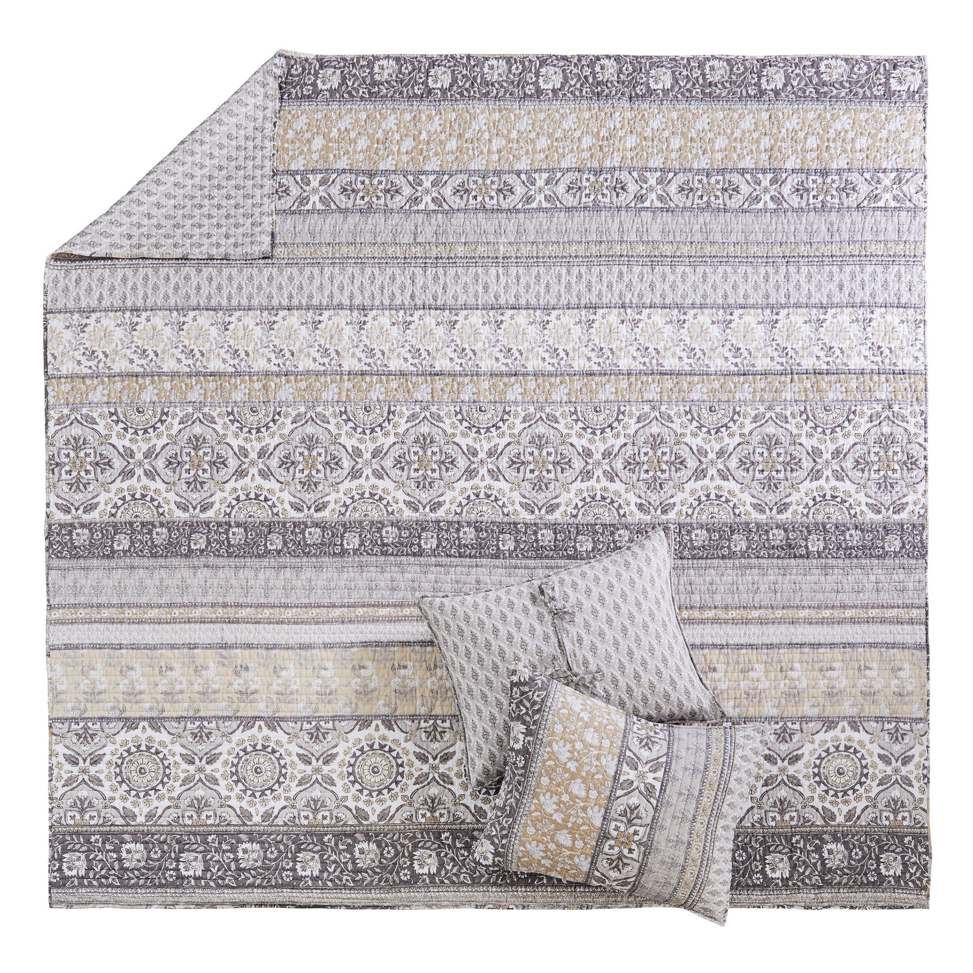 Levtex Home Lirelle Quilt Set Quilts