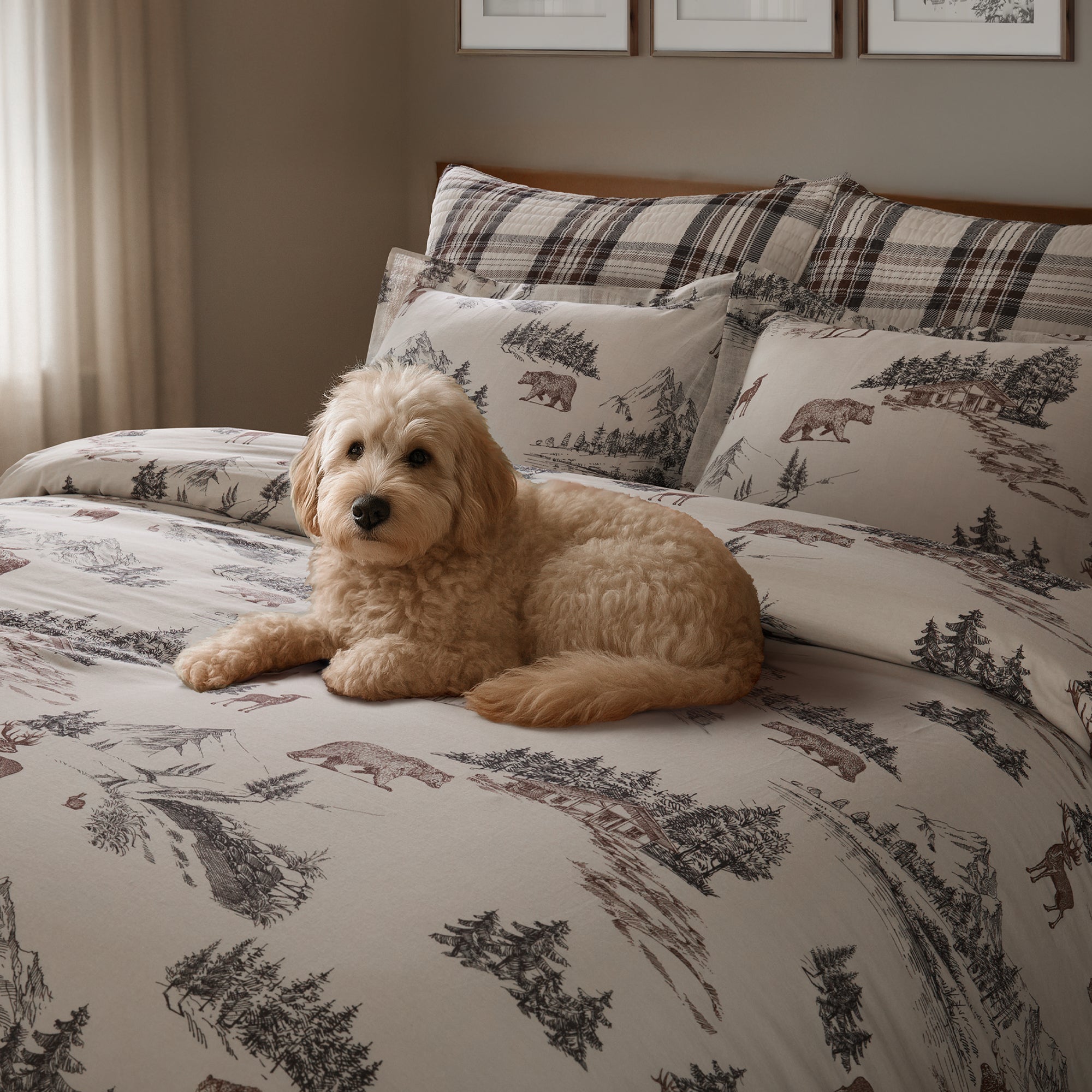 Lodge Toile Duvet Cover Set