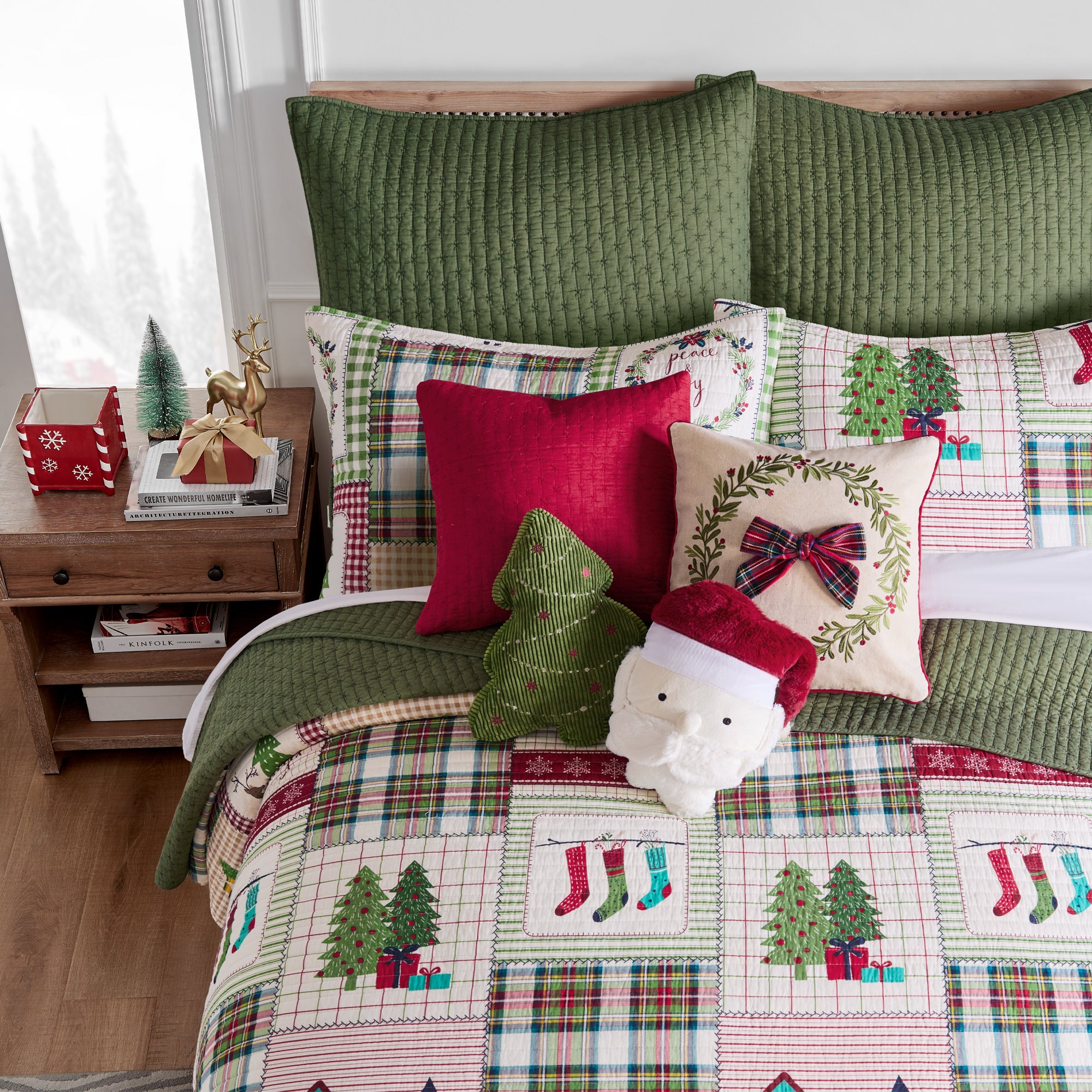Levtex Home Home for Christmas Quilt Set Quilts