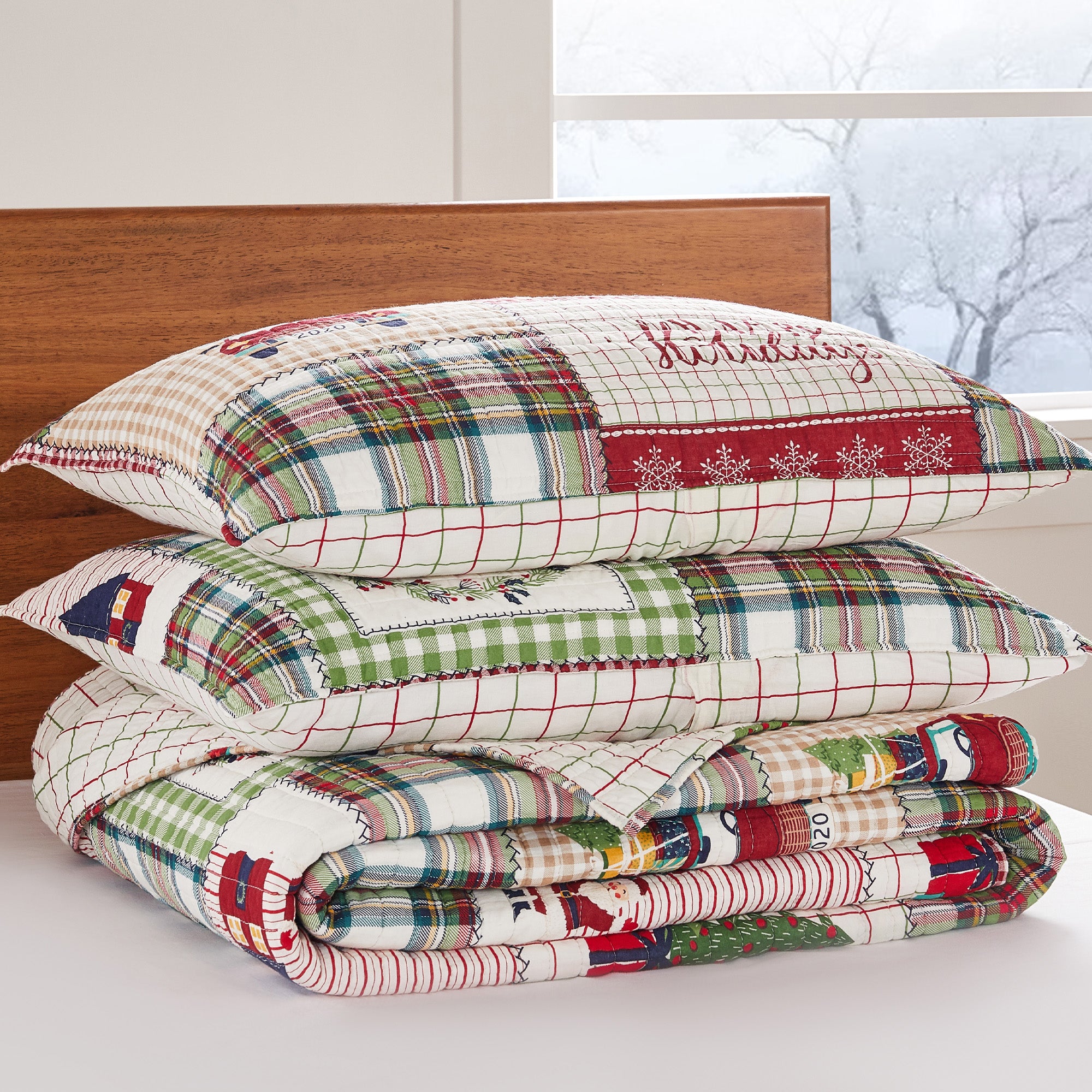 Levtex Home Home for Christmas Quilt Set Quilts