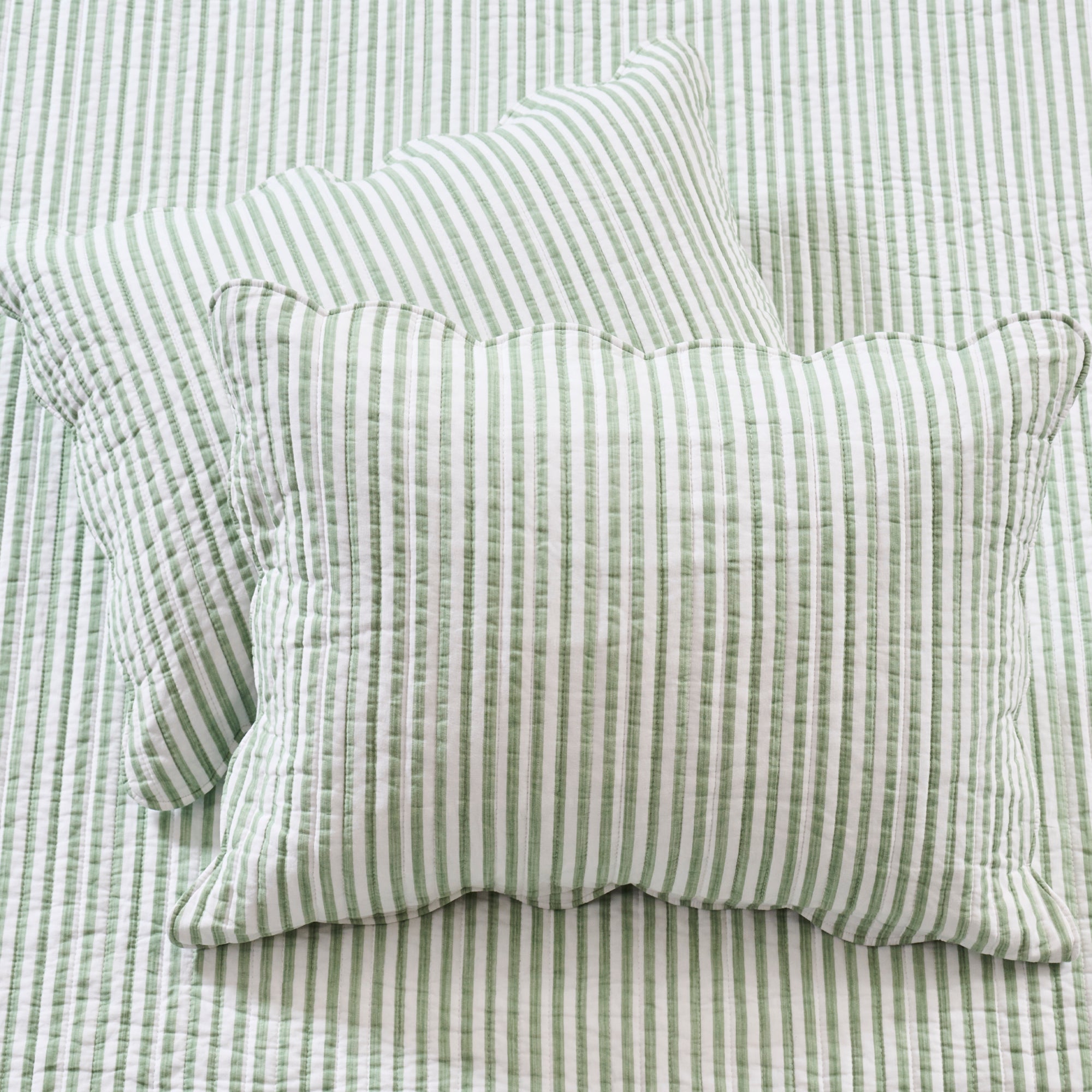 Martha Stripe Quilt Set
