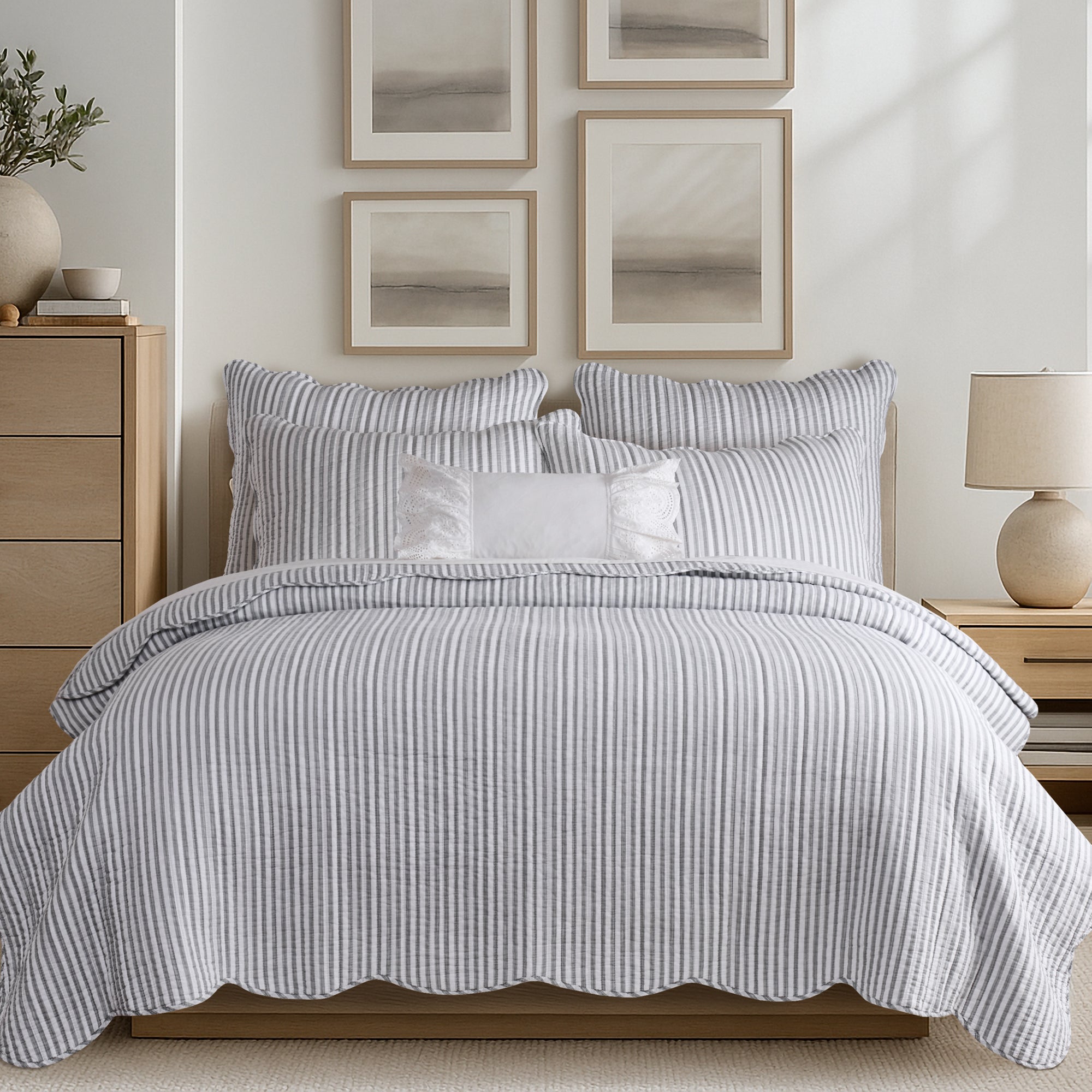 Martha Stripe Quilt Set