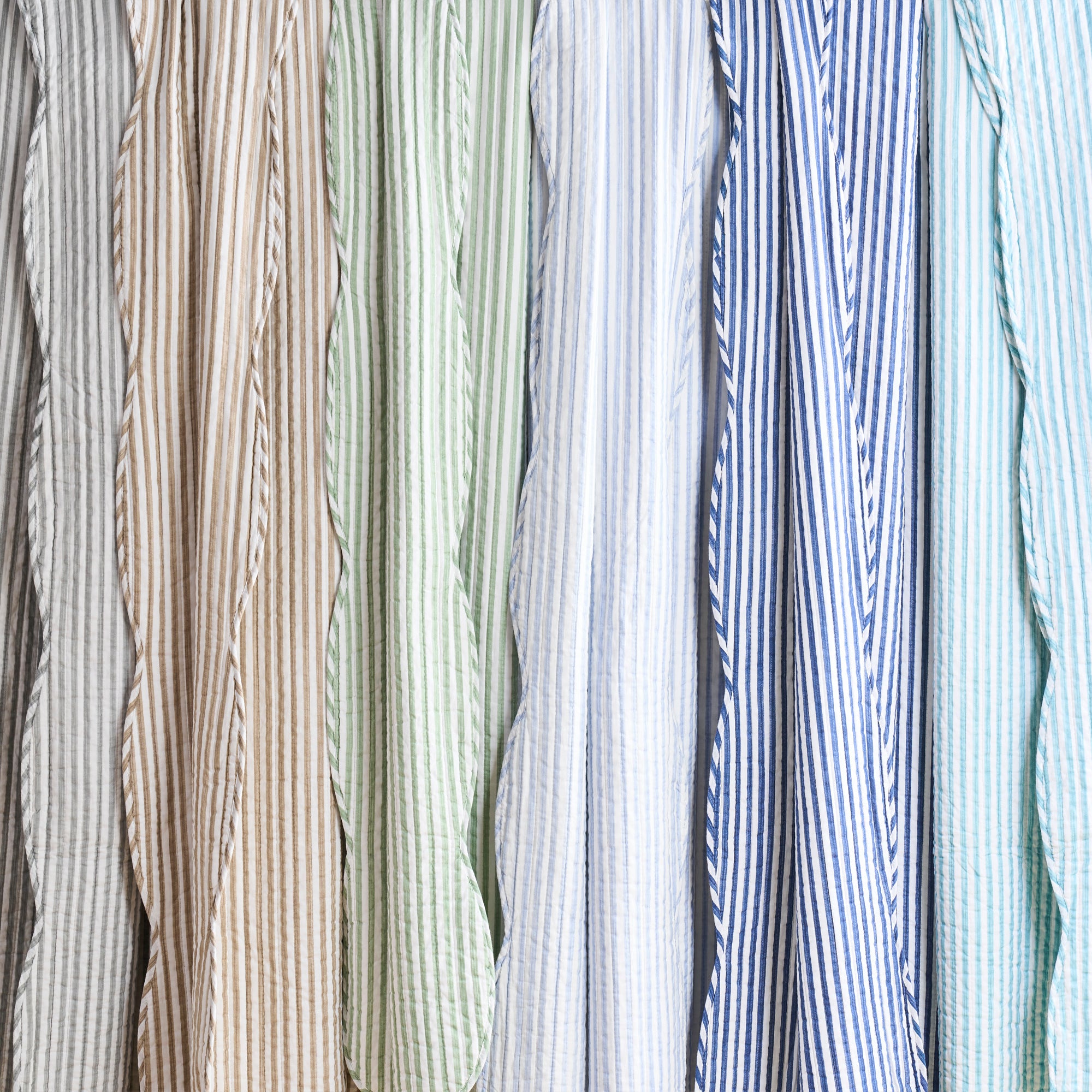 Martha Stripe Quilt Set