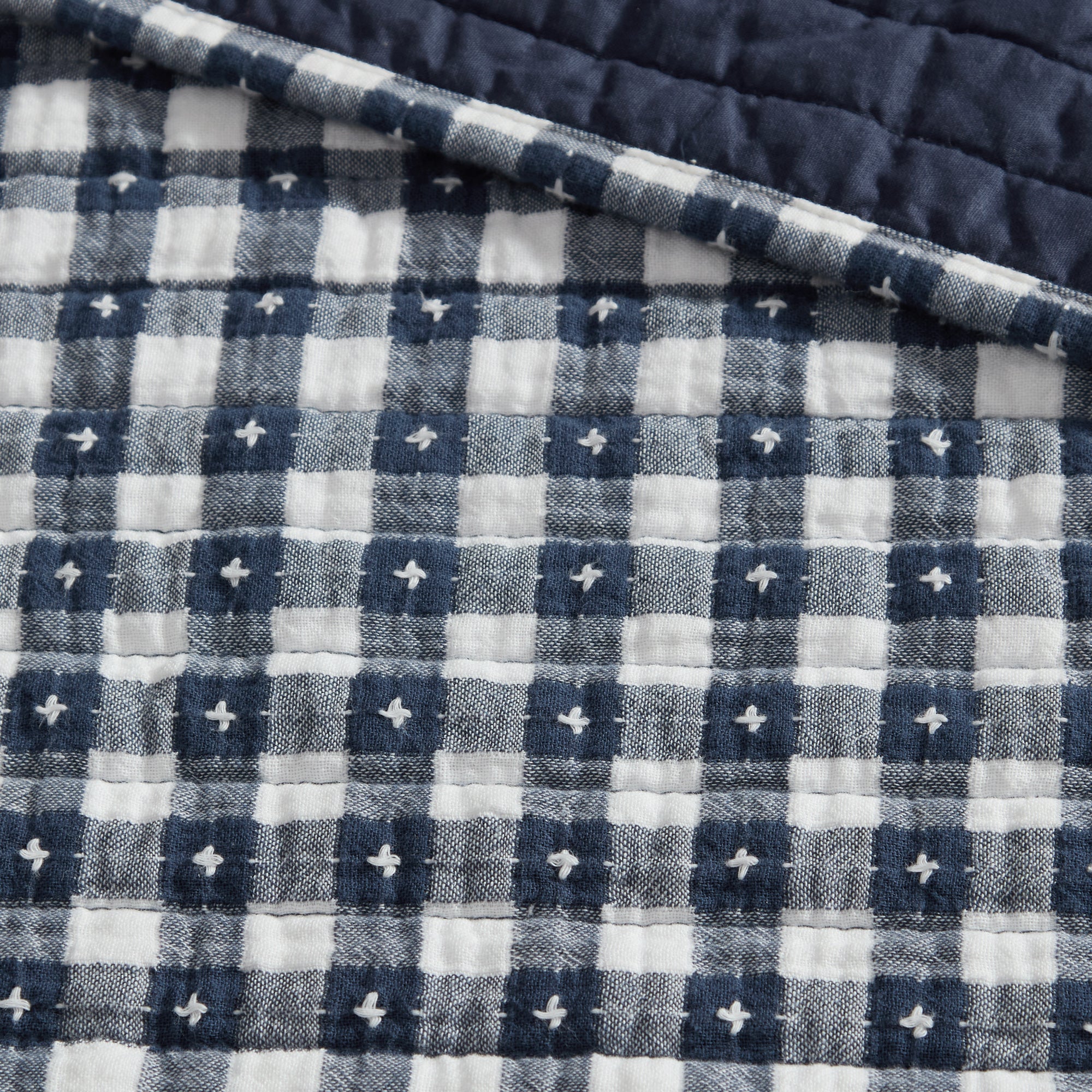 Camden Gingham Stitch Quilted Throw