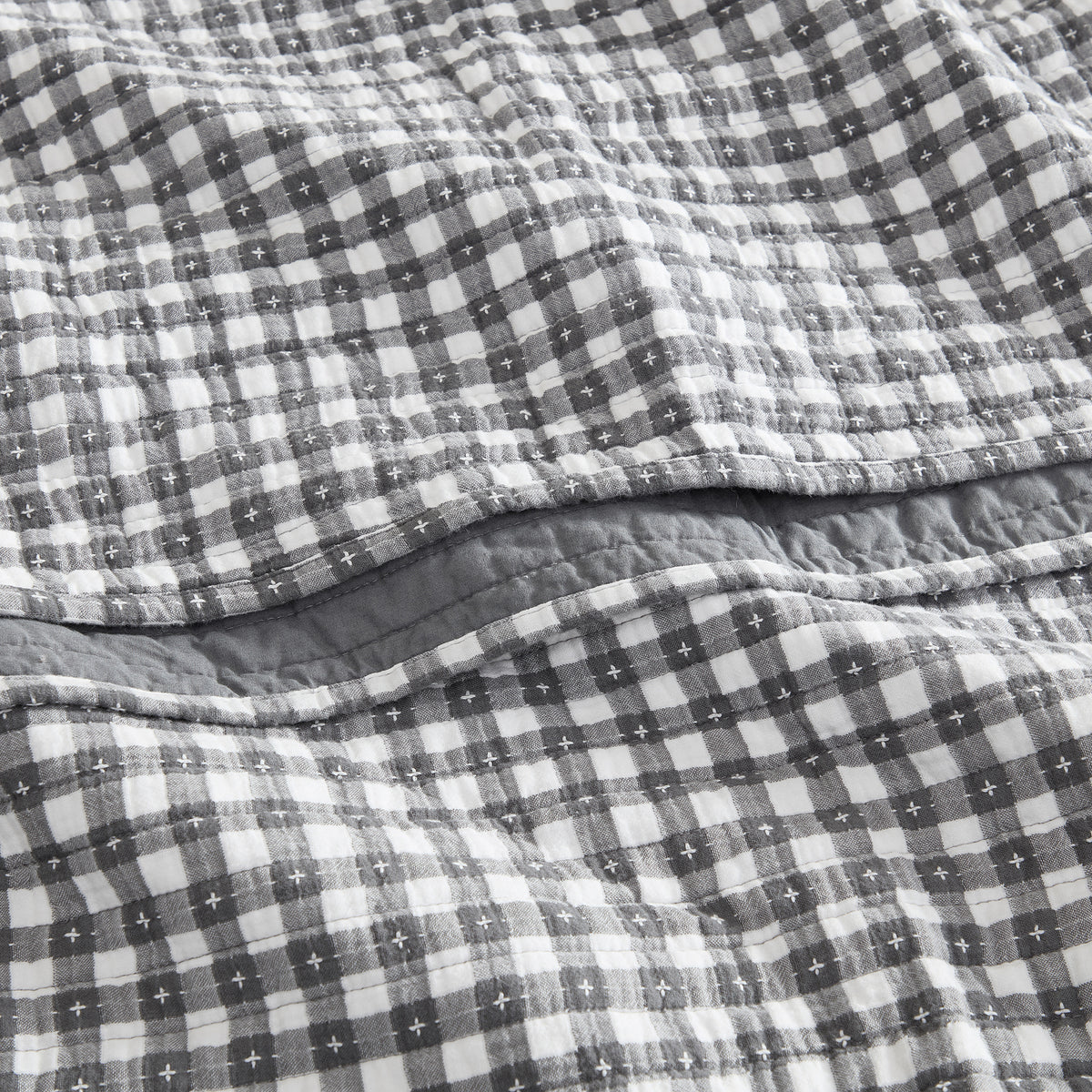 Camden Gingham Stitch Quilted Throw