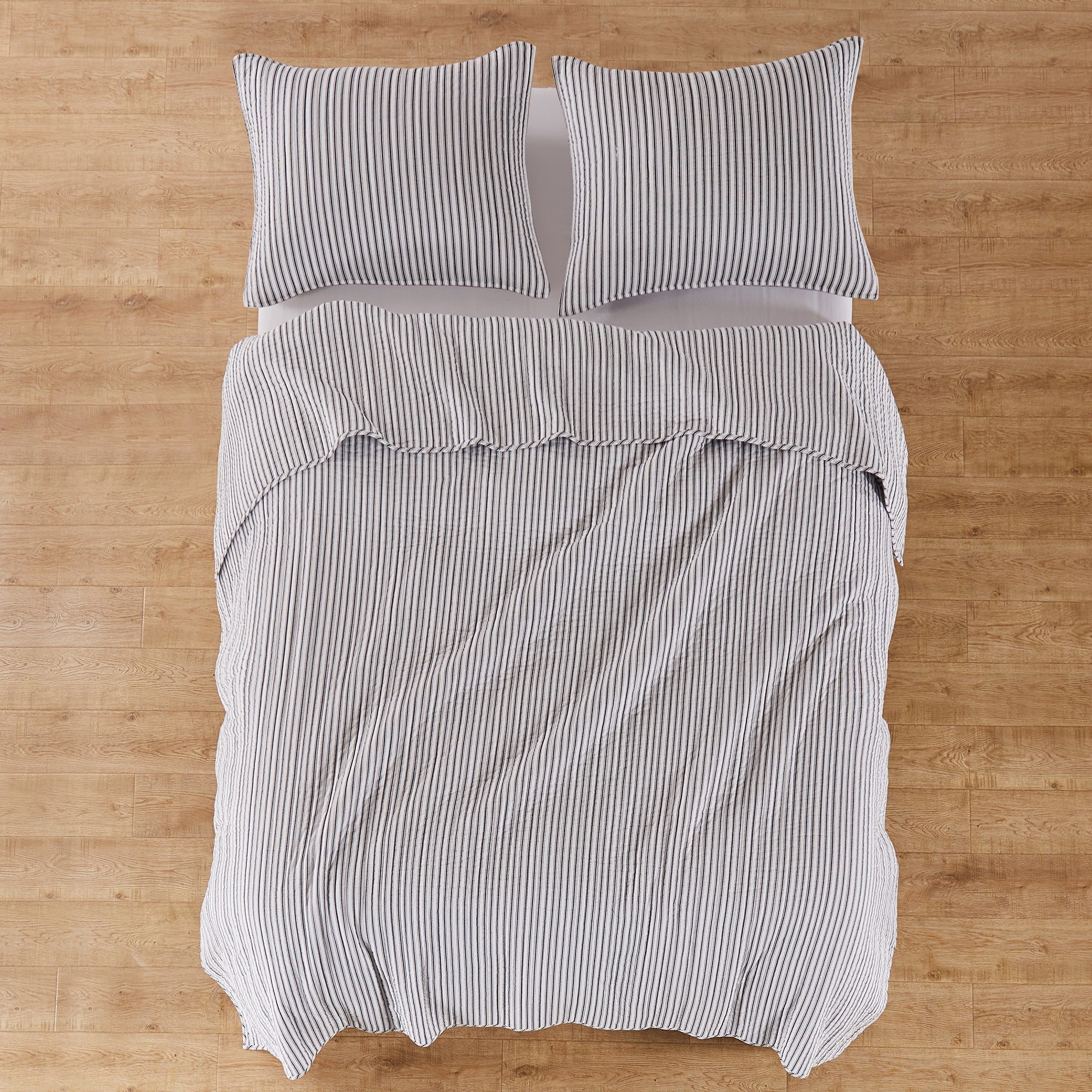Levtex Home Tobago Stripe Quilt Set Quilts