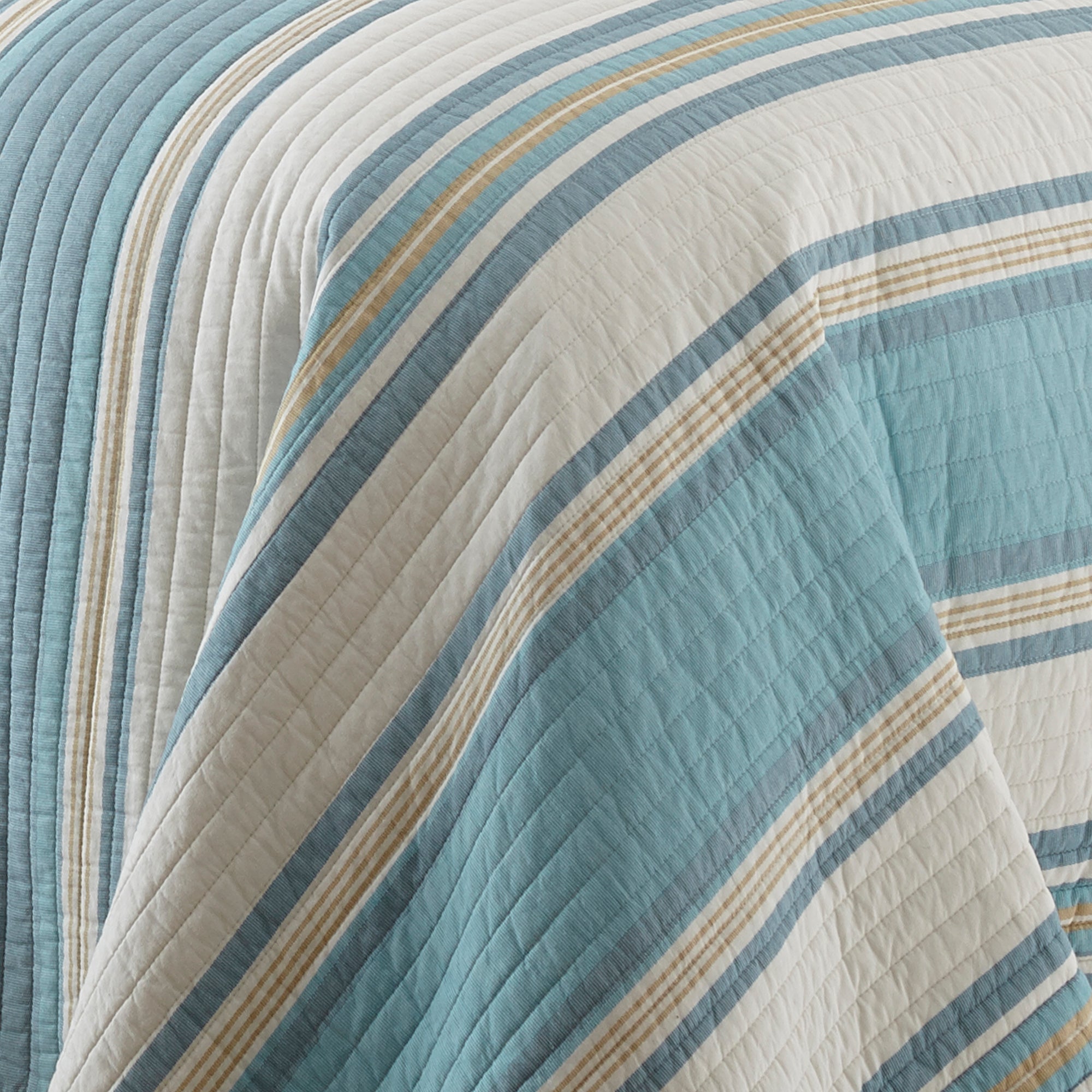 Blue Maui Quilt Set
