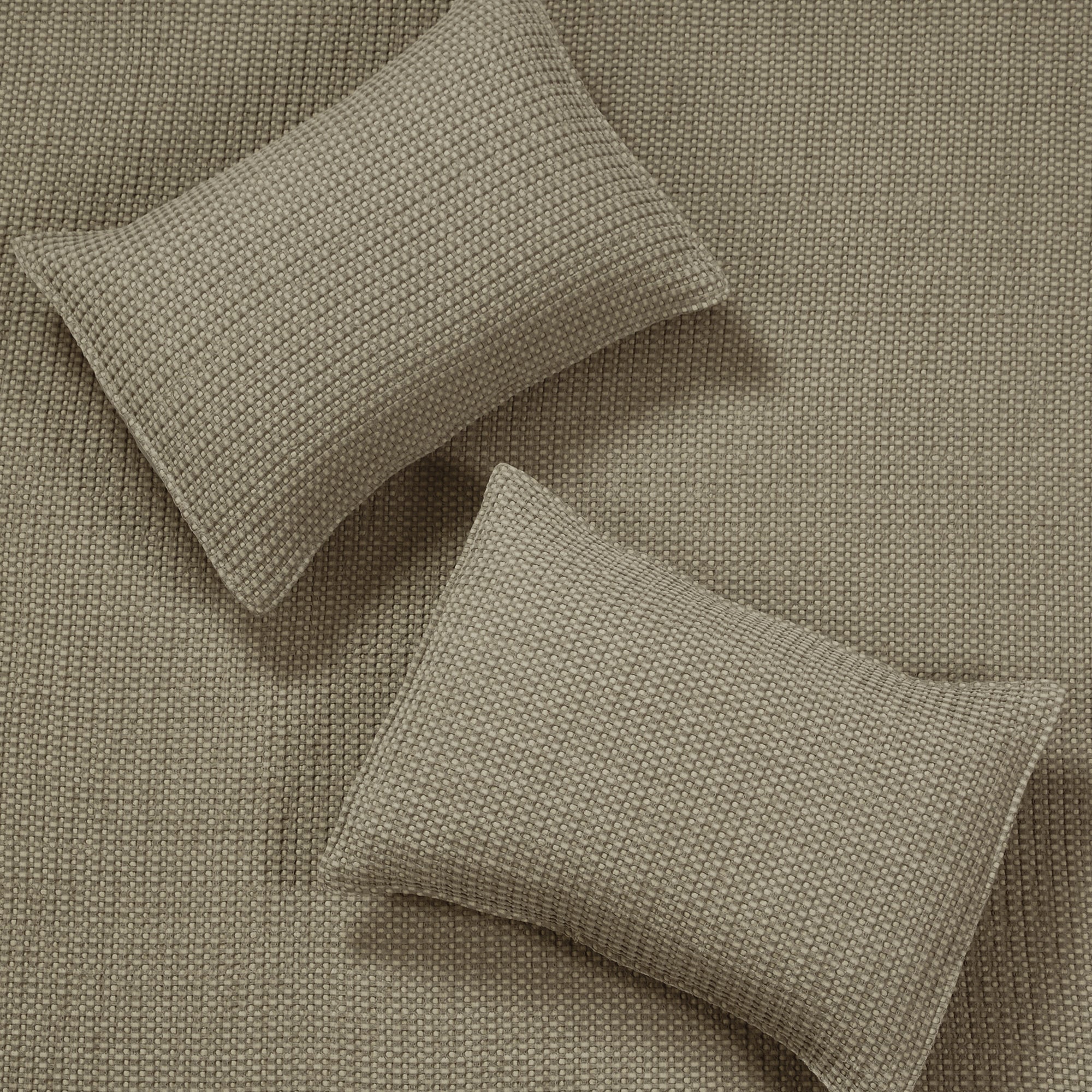 Mills Waffle Quilt Set