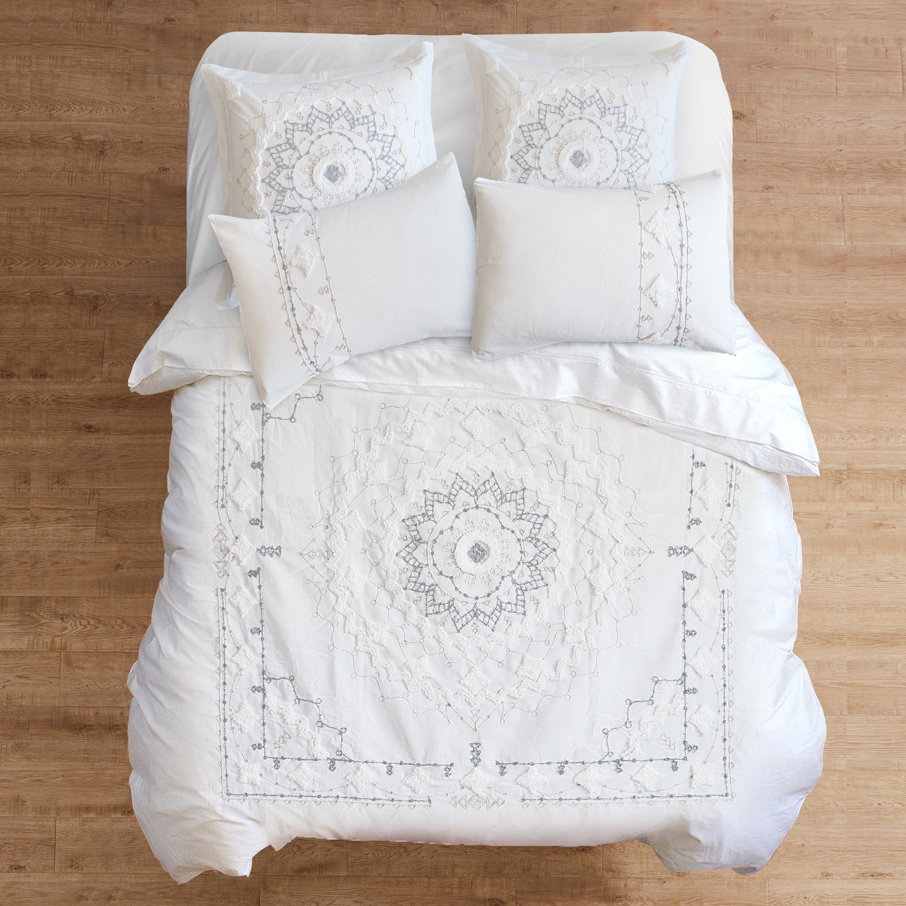 Levtex Home Harleson Medallion Duvet Cover Set Duvets