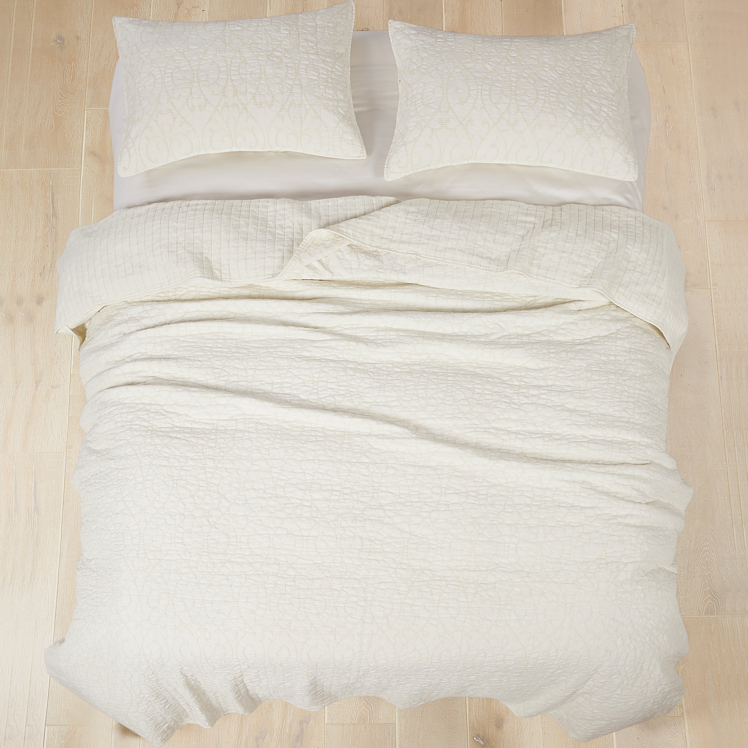 Levtex Home Beckett Cream Quilt Set Quilts