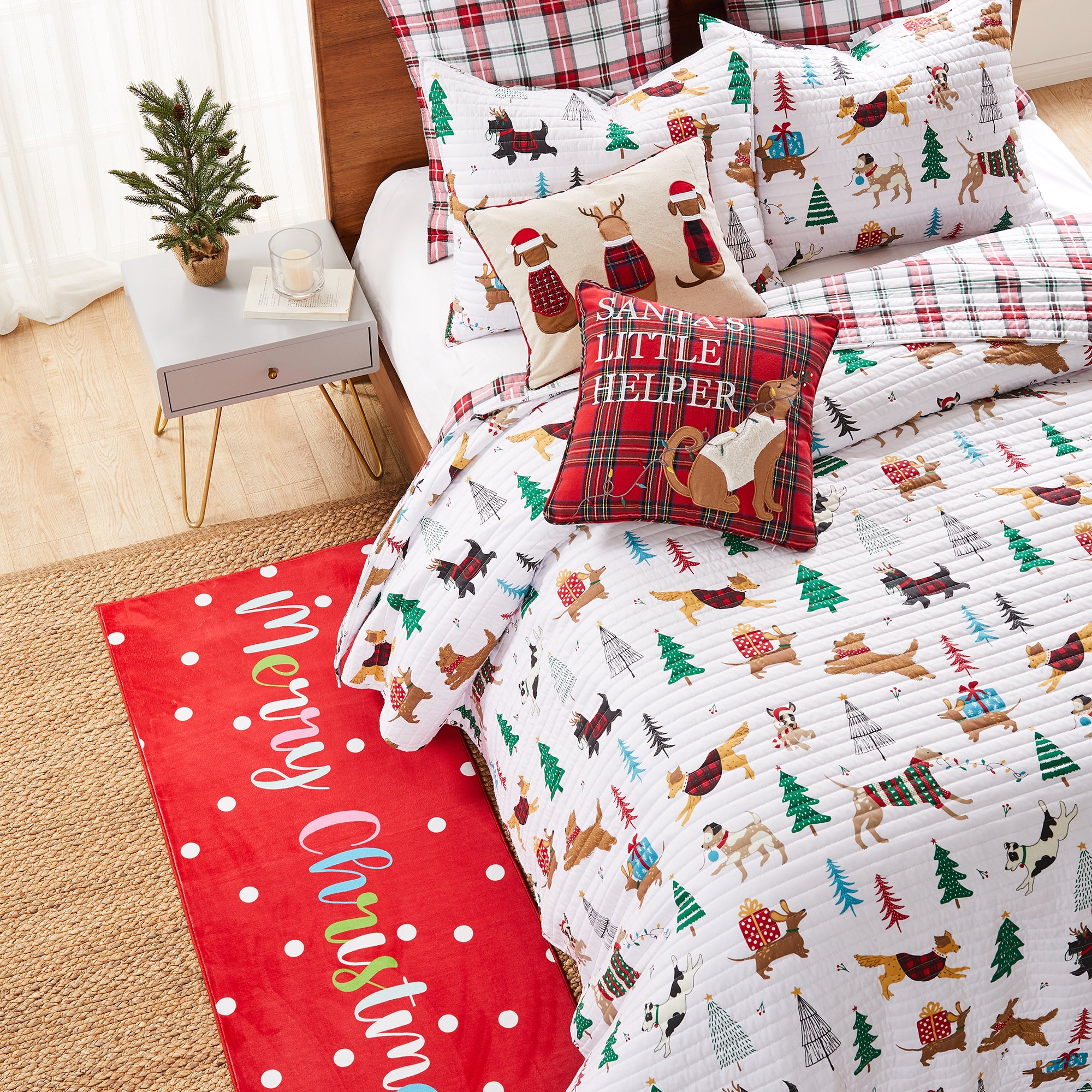 Levtex Home Jingle Paws Quilt Set Quilts