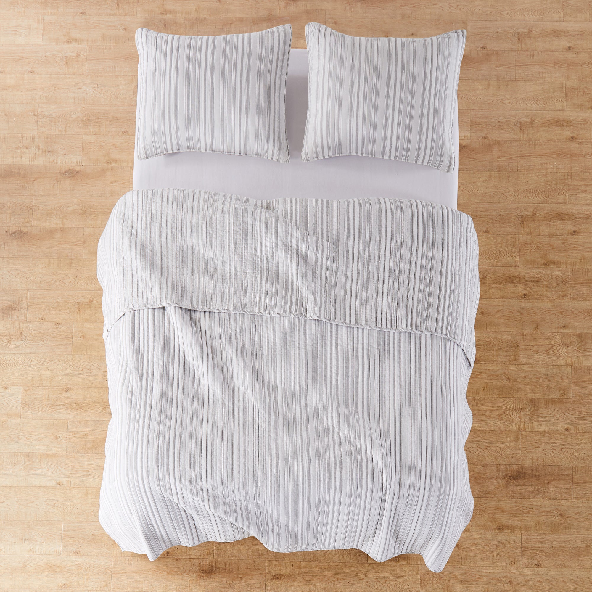 Levtex Home Bondi Stripe Grey Quilt Set Quilts