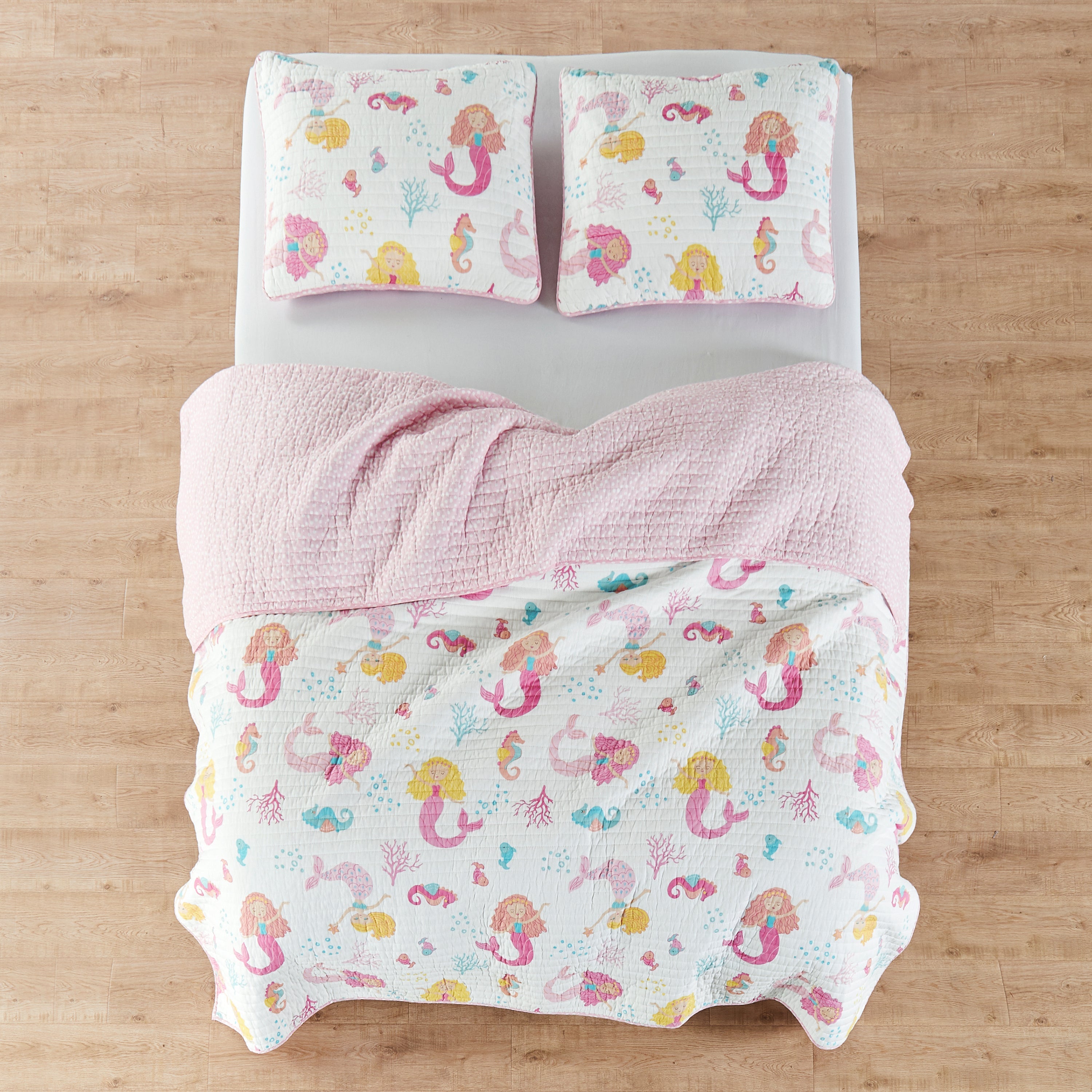 Levtex Home Marina Quilt Set Kids Quilts