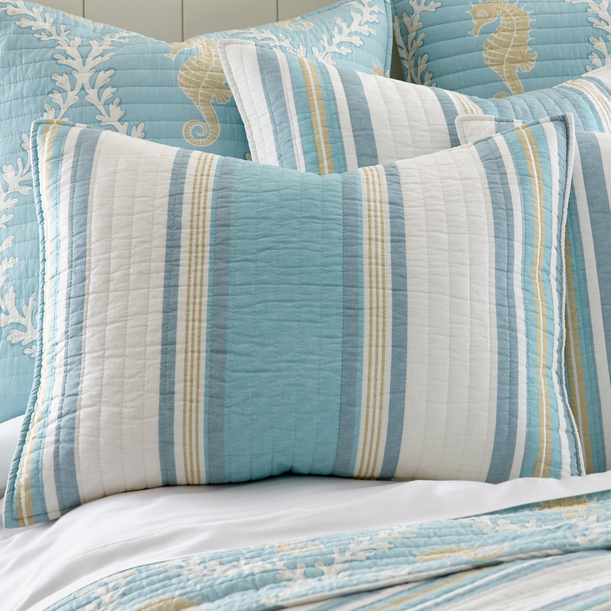 Levtex Home Kailua Quilt Set Quilts