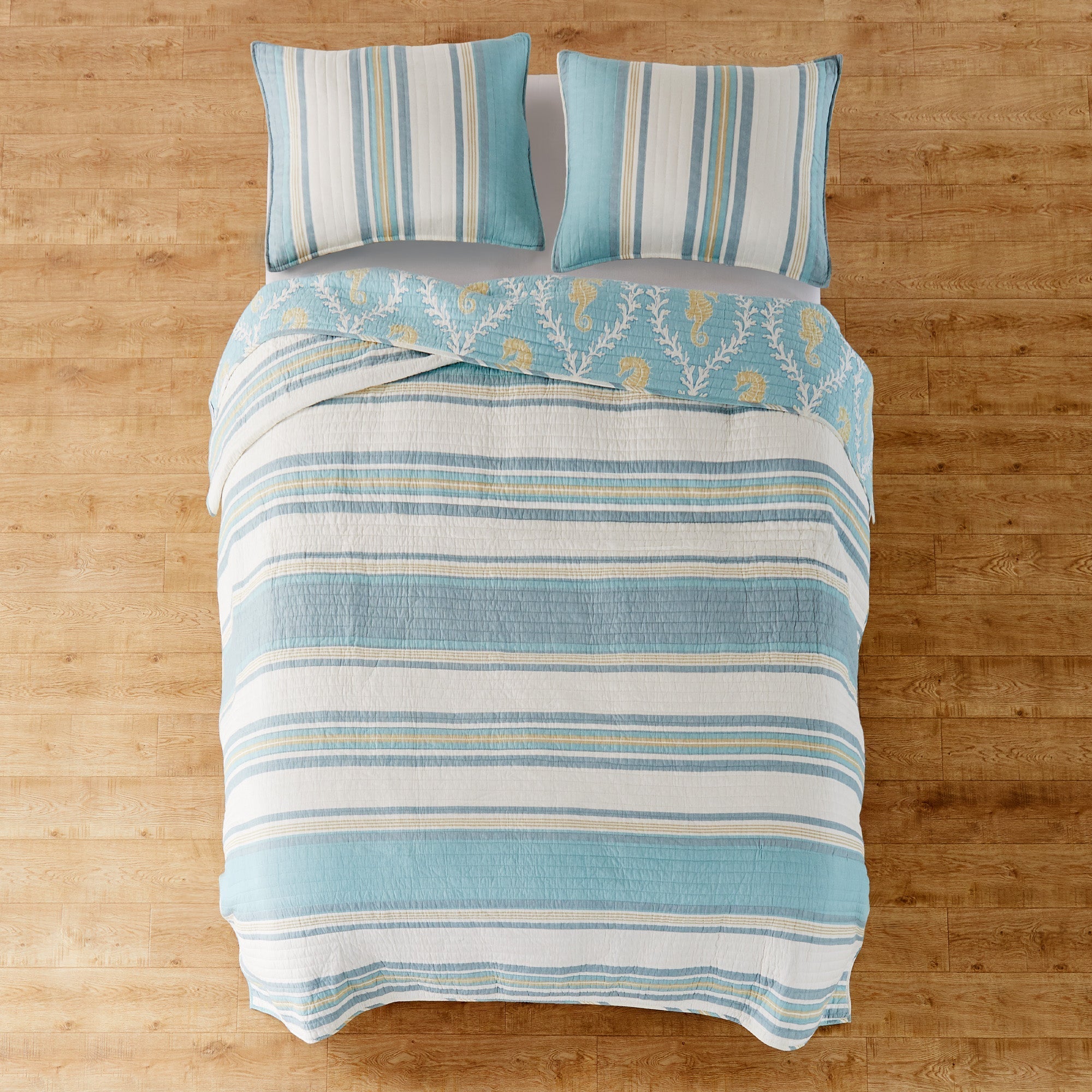 Levtex Home Kailua Quilt Set Quilts