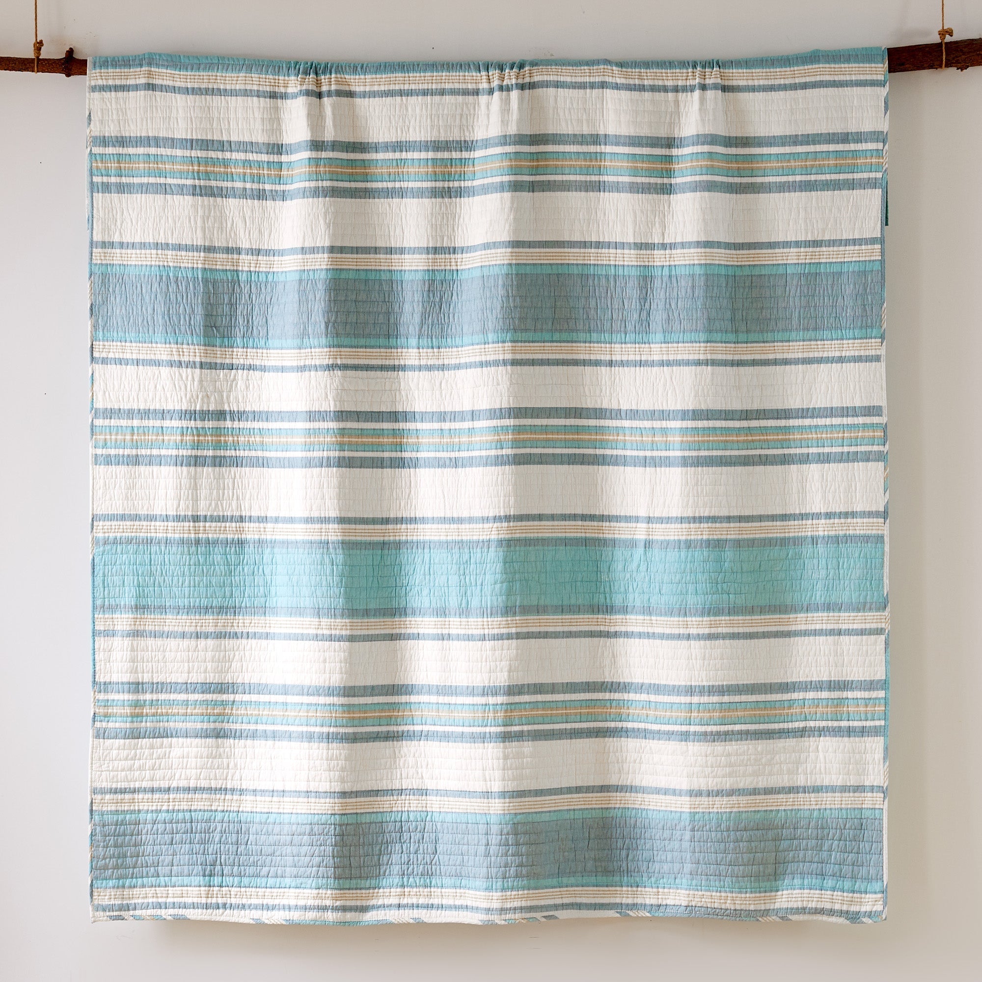 Levtex Home Kailua Quilt Set Quilts