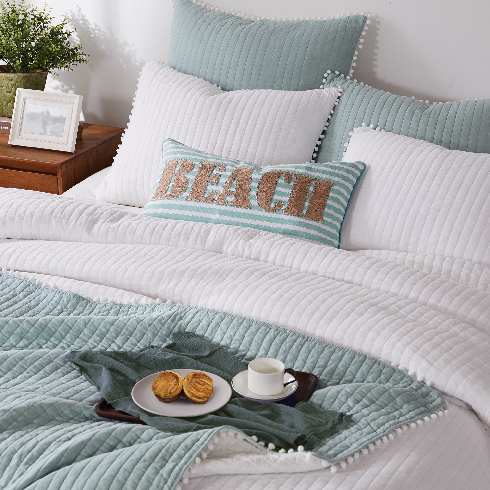 Levtex Home Pom Pom Quilt Quilts