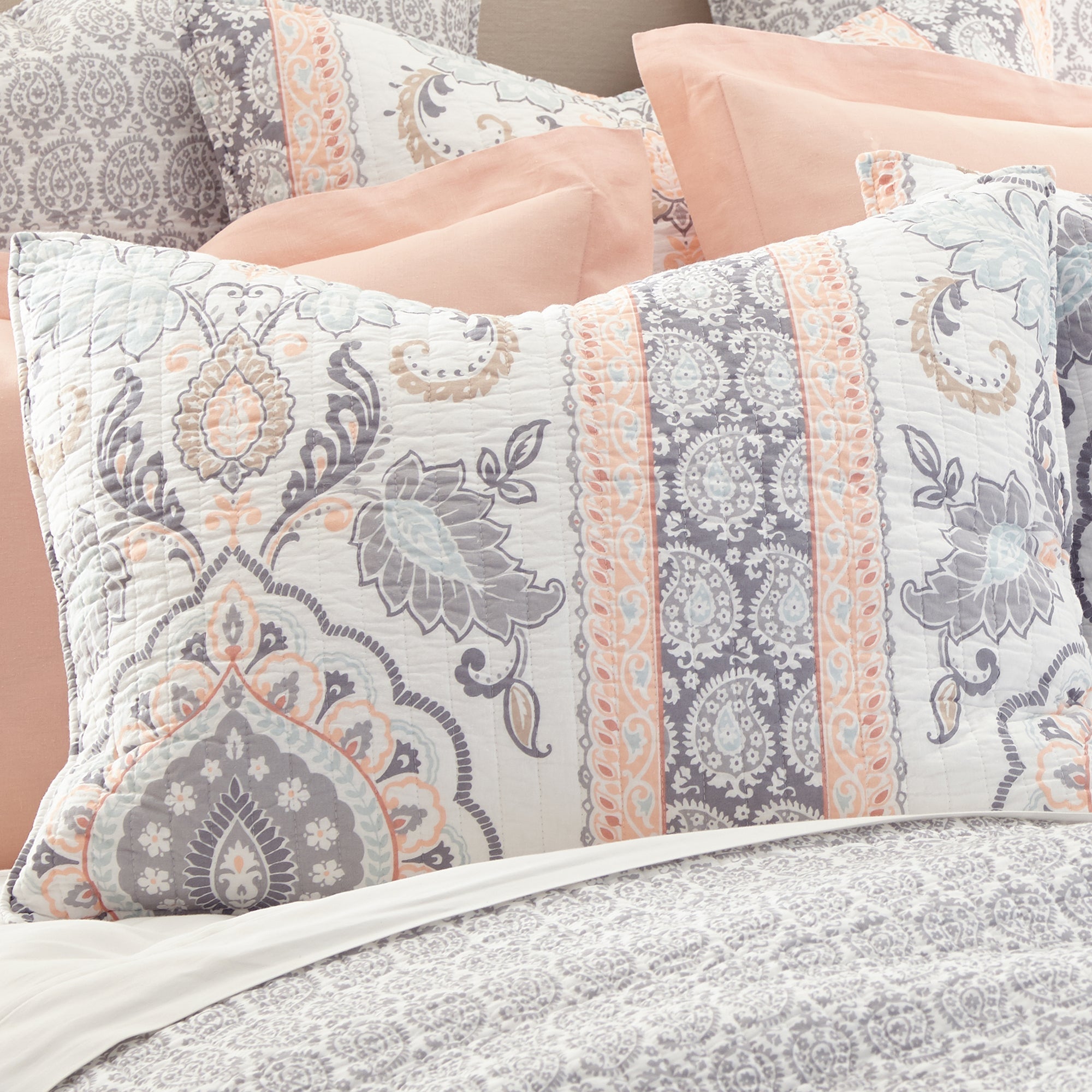 Levtex Home Darcy Quilt Set Quilts