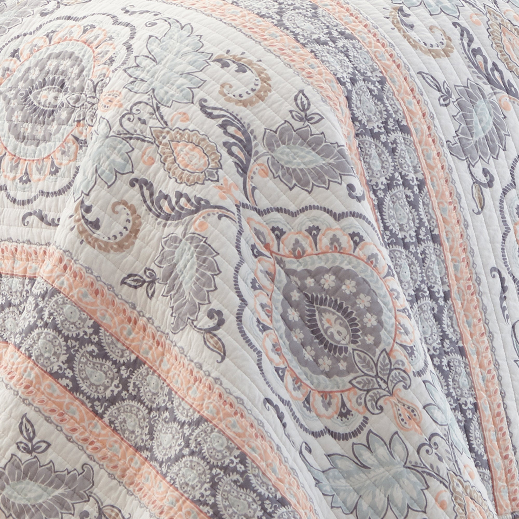Levtex Home Darcy Quilt Set Quilts